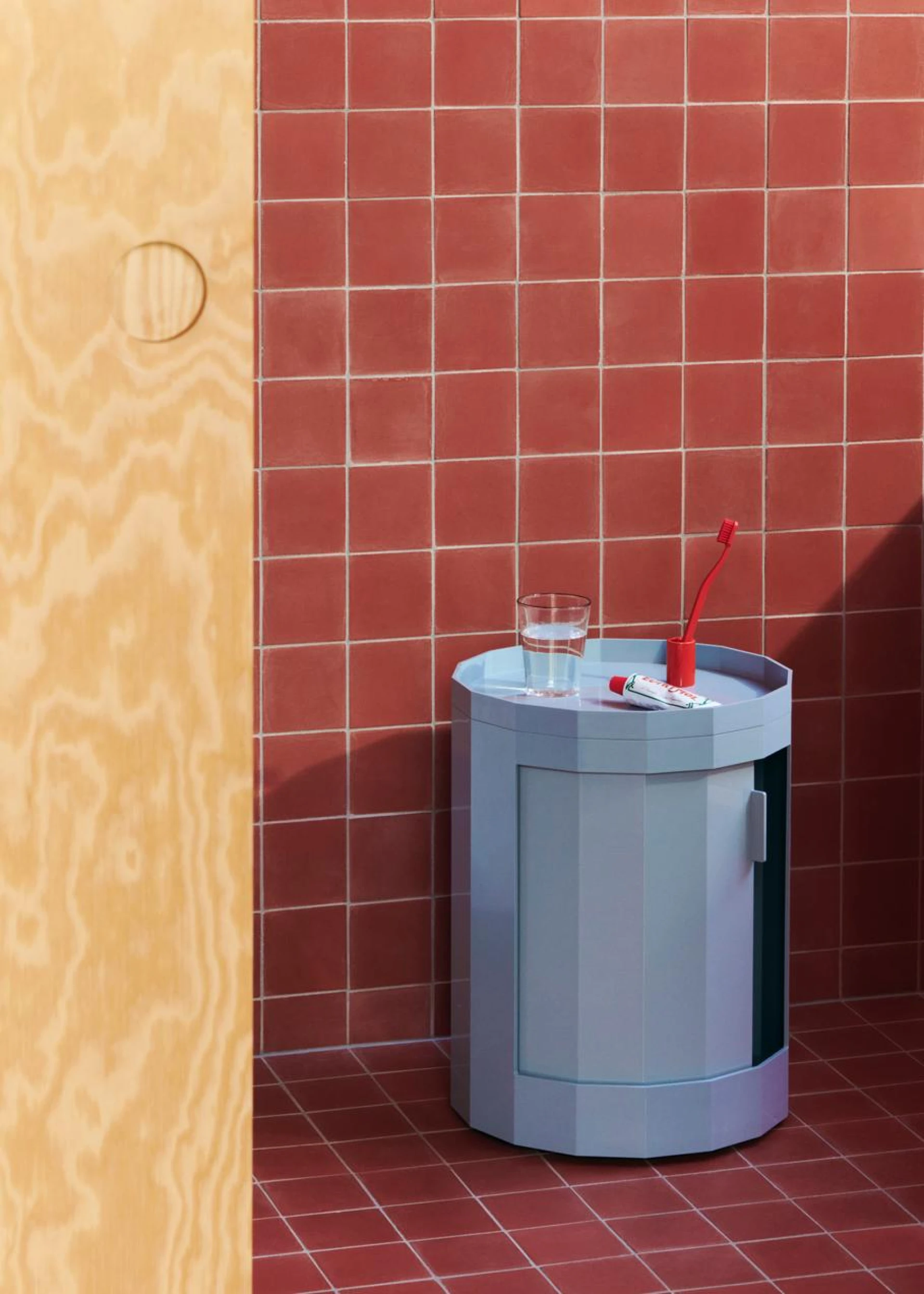 Facet Cabinet Low Misty blue