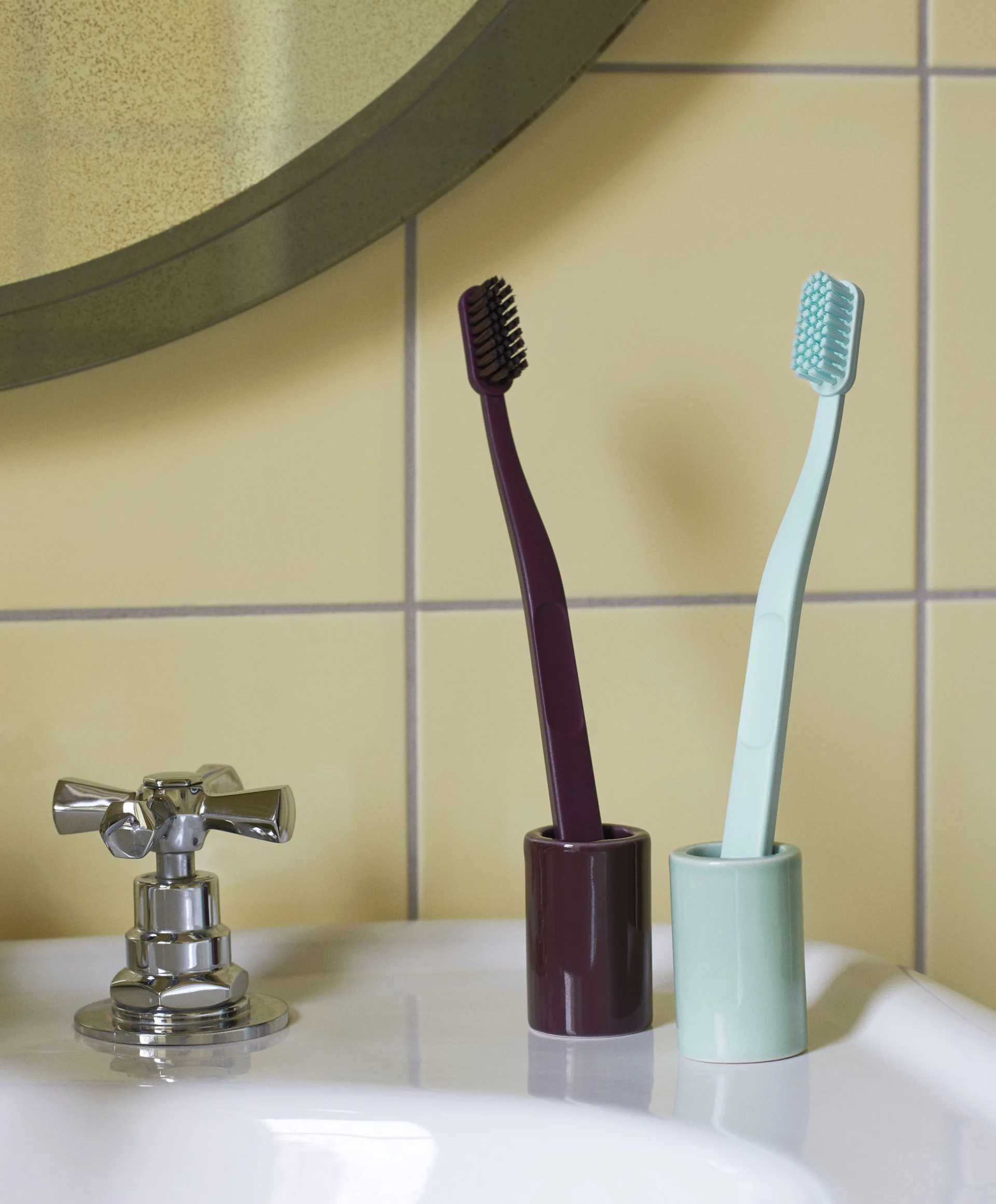 Toothbrush Holder Burgundy