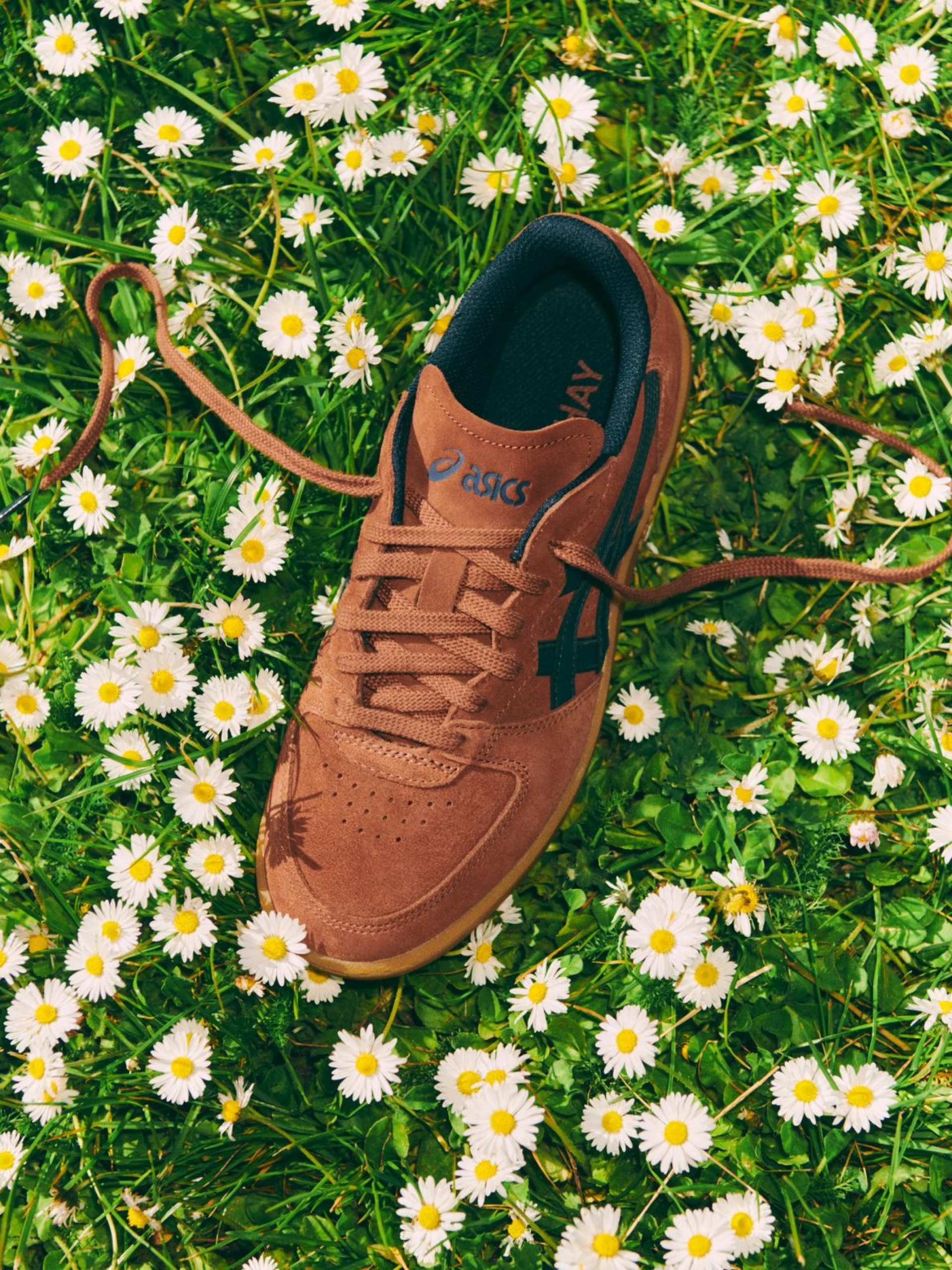 ASICS x HAY Skyhand OG Tortoise shell and blueberry