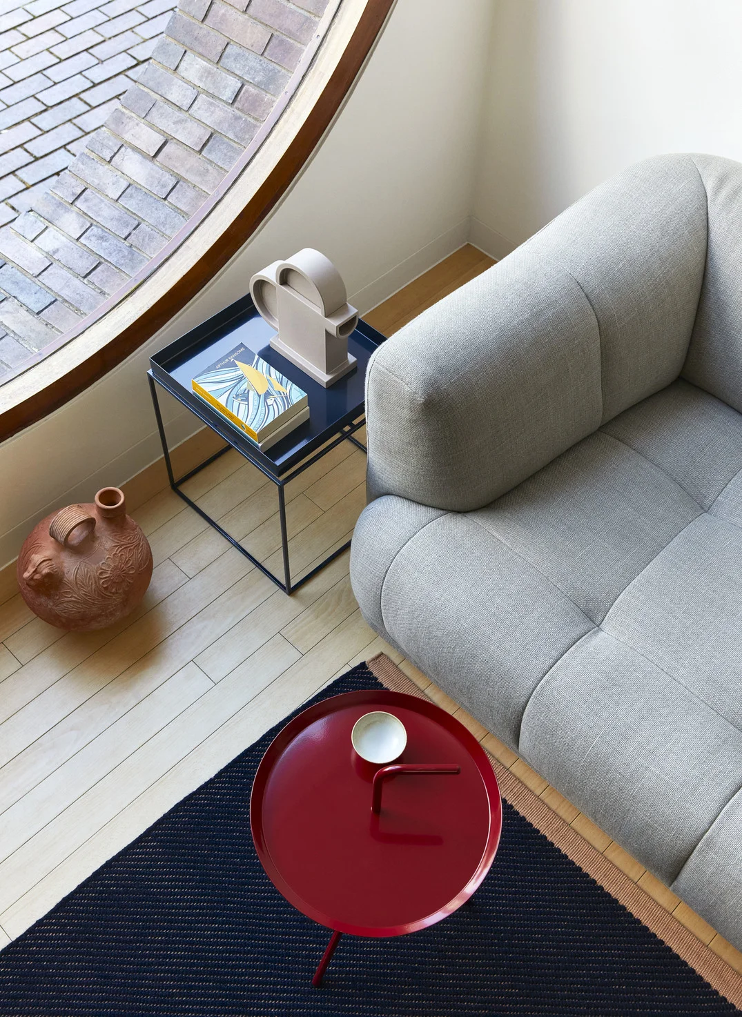 Tray Table M L40 x W40 Deep blue high gloss