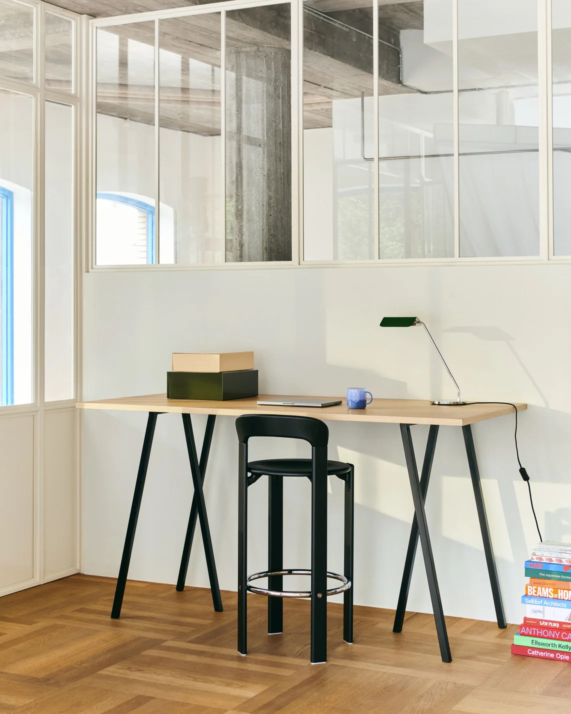 Loop Stand Table High incl. Support Frame