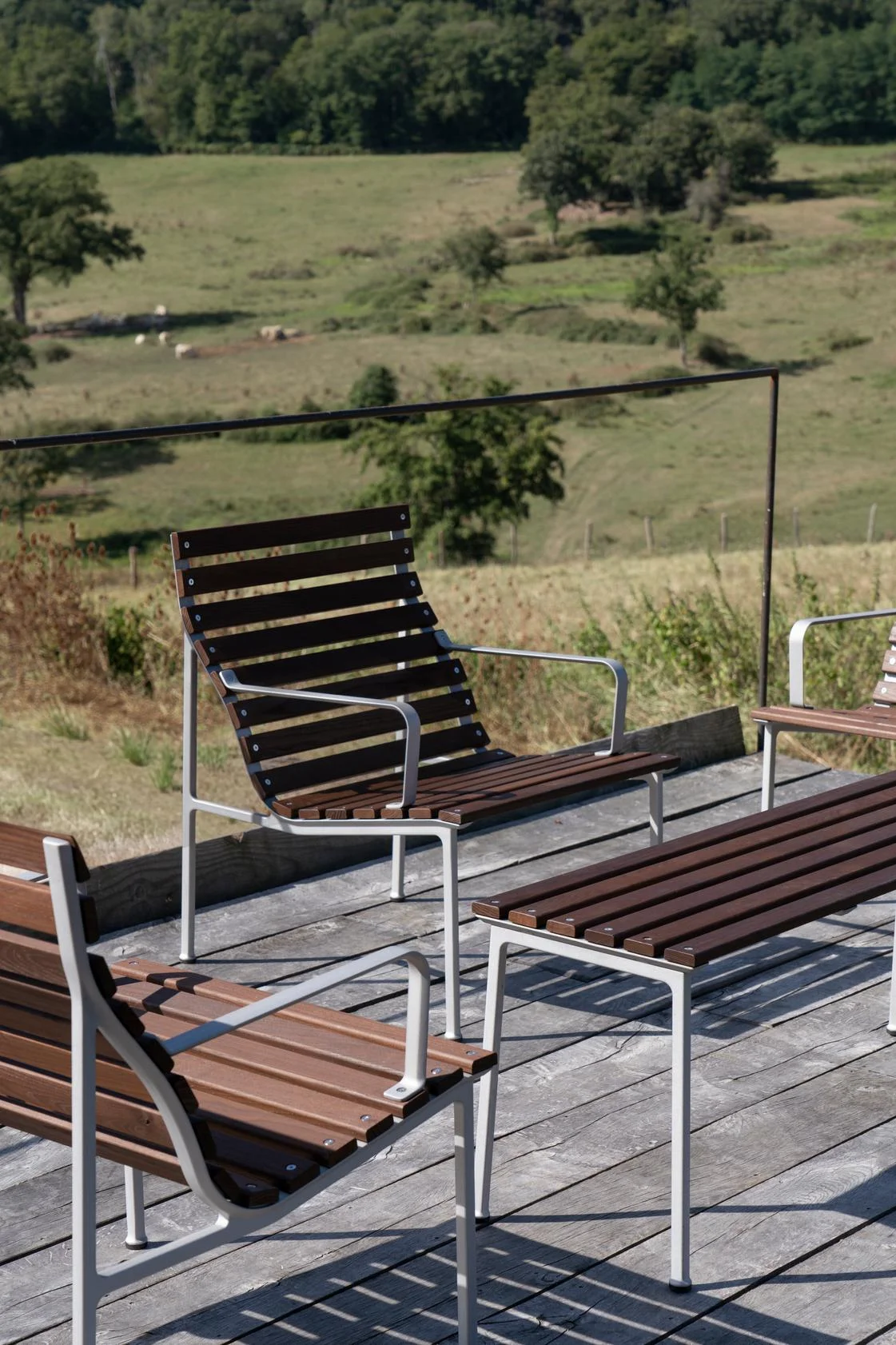 Traverse Lounge Armchair