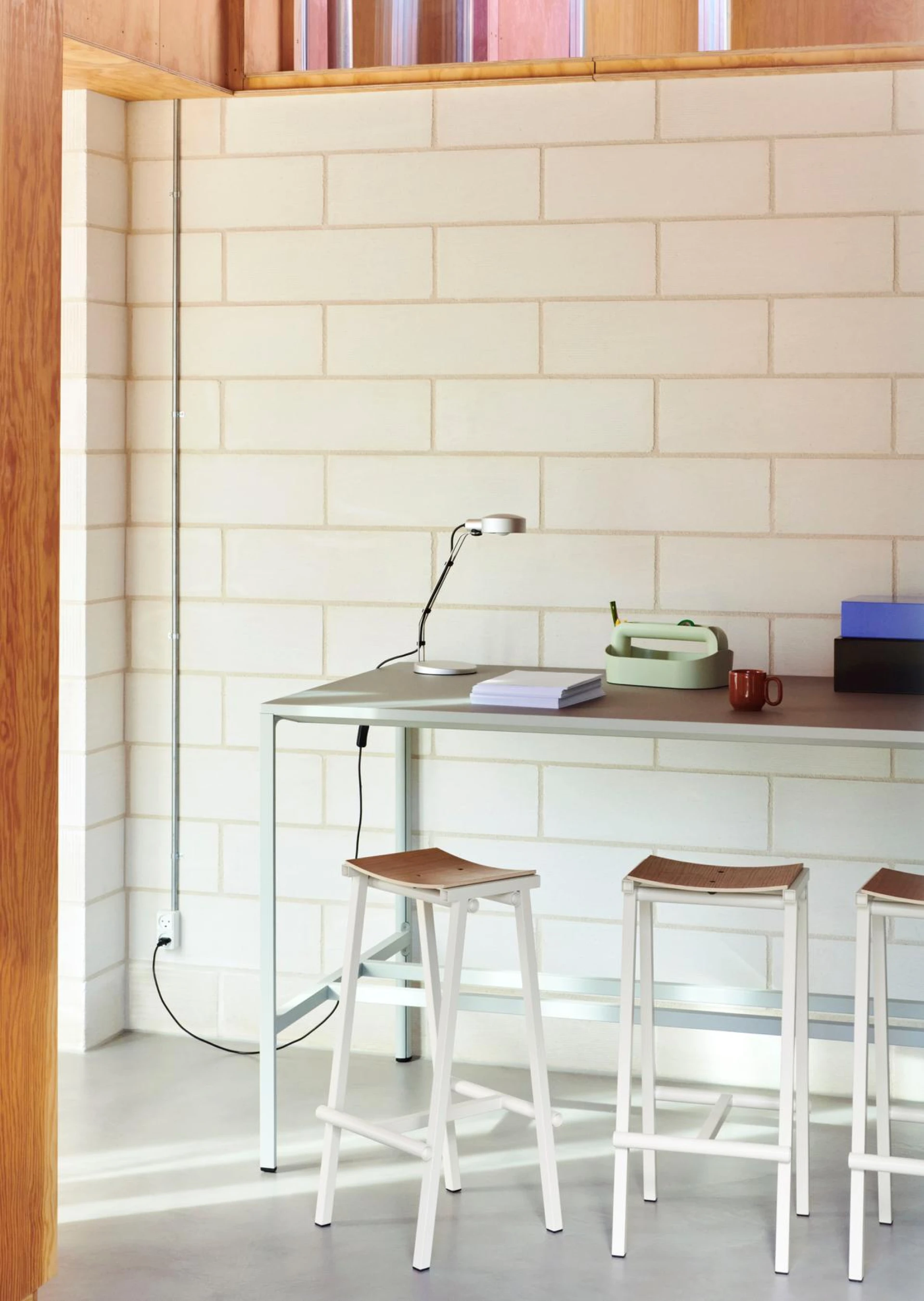 Taburete 8 Bar Stool High