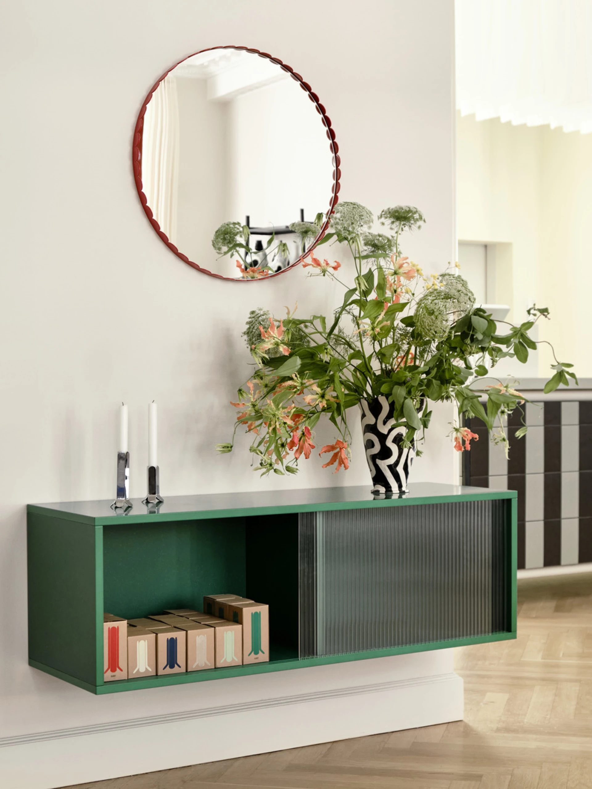 Arcs Mirror Round Red