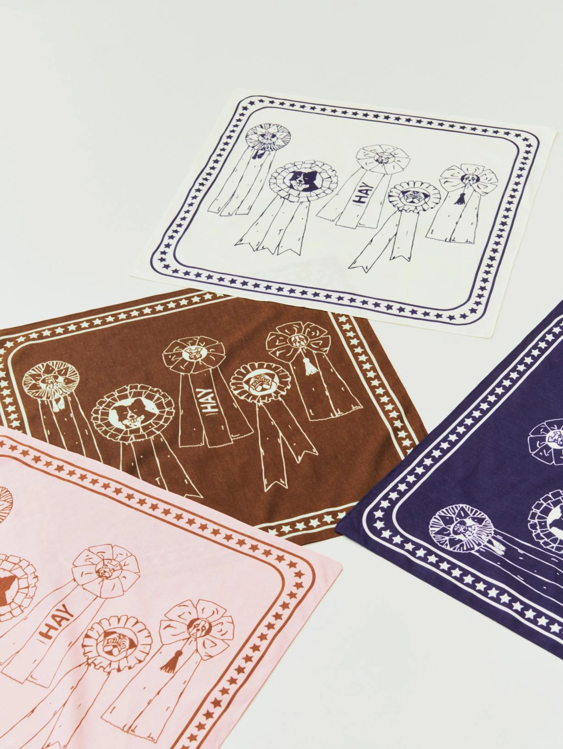 HAY Dogs Scarf (Recycled) 55 x 55 Brown