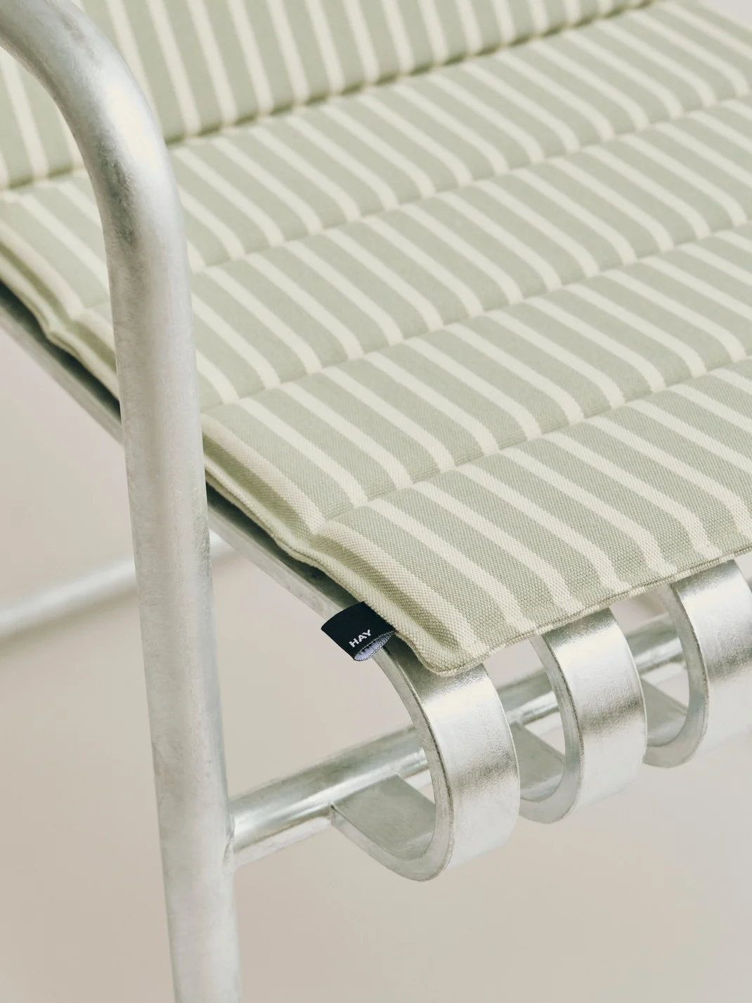 Terrazza Folding Seat Cushion 82 x 40 Grey bold stripe