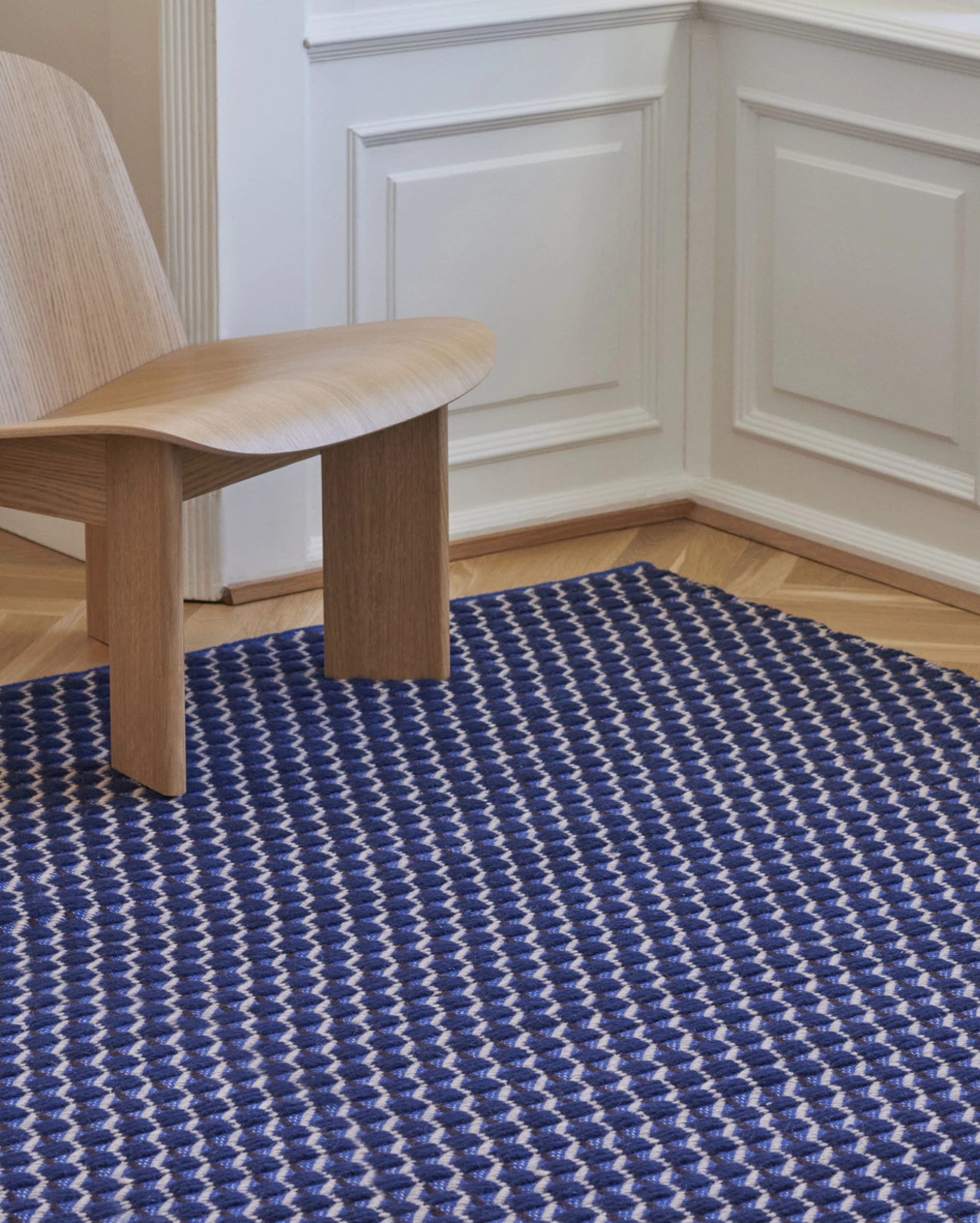 Channel Rug 140 x 200 Blue, white
