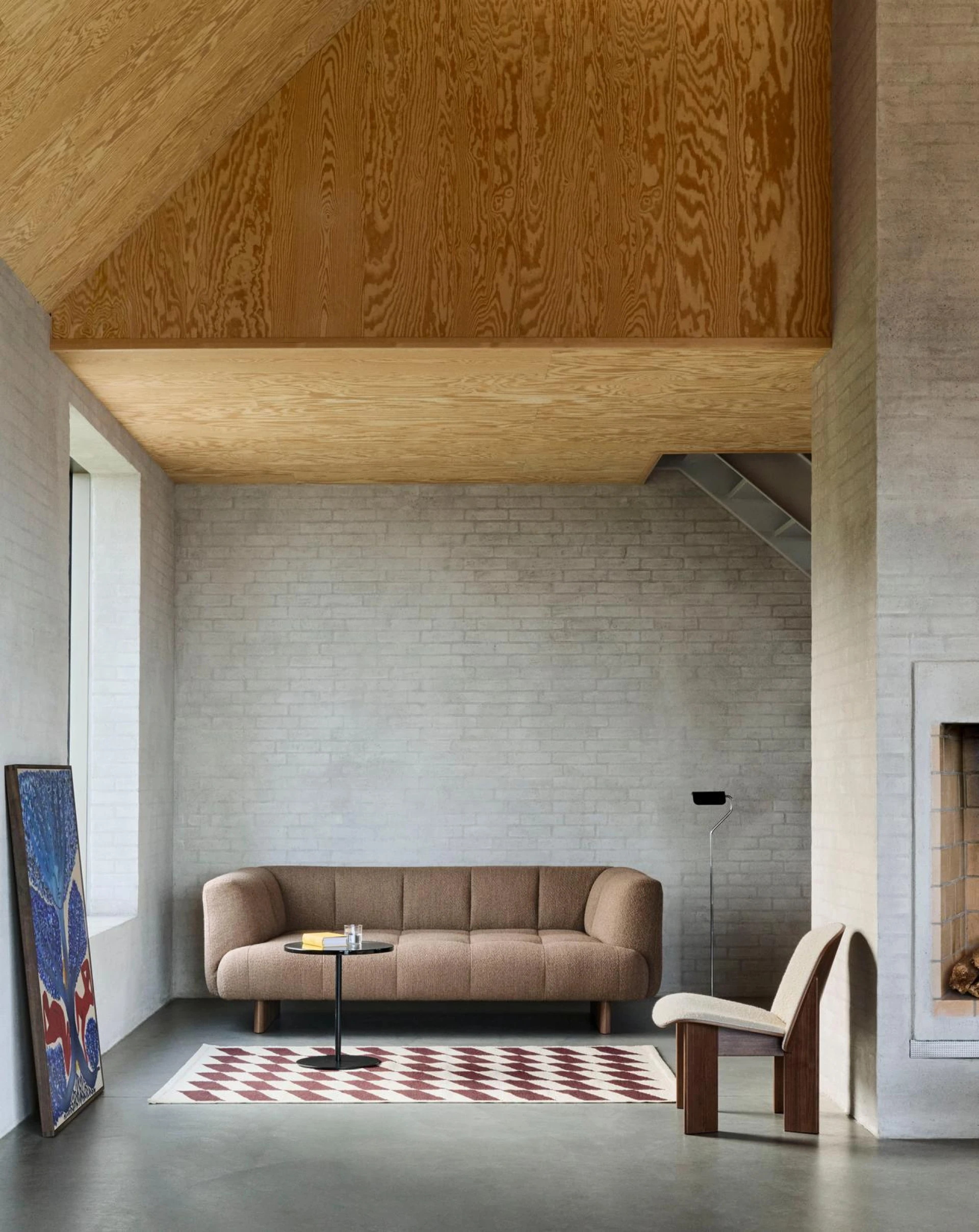 Apex Floor Lamp Iron black