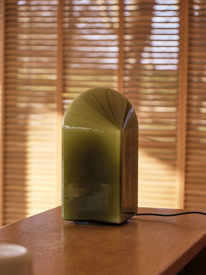Parade Table Lamp 240 Moss green 
