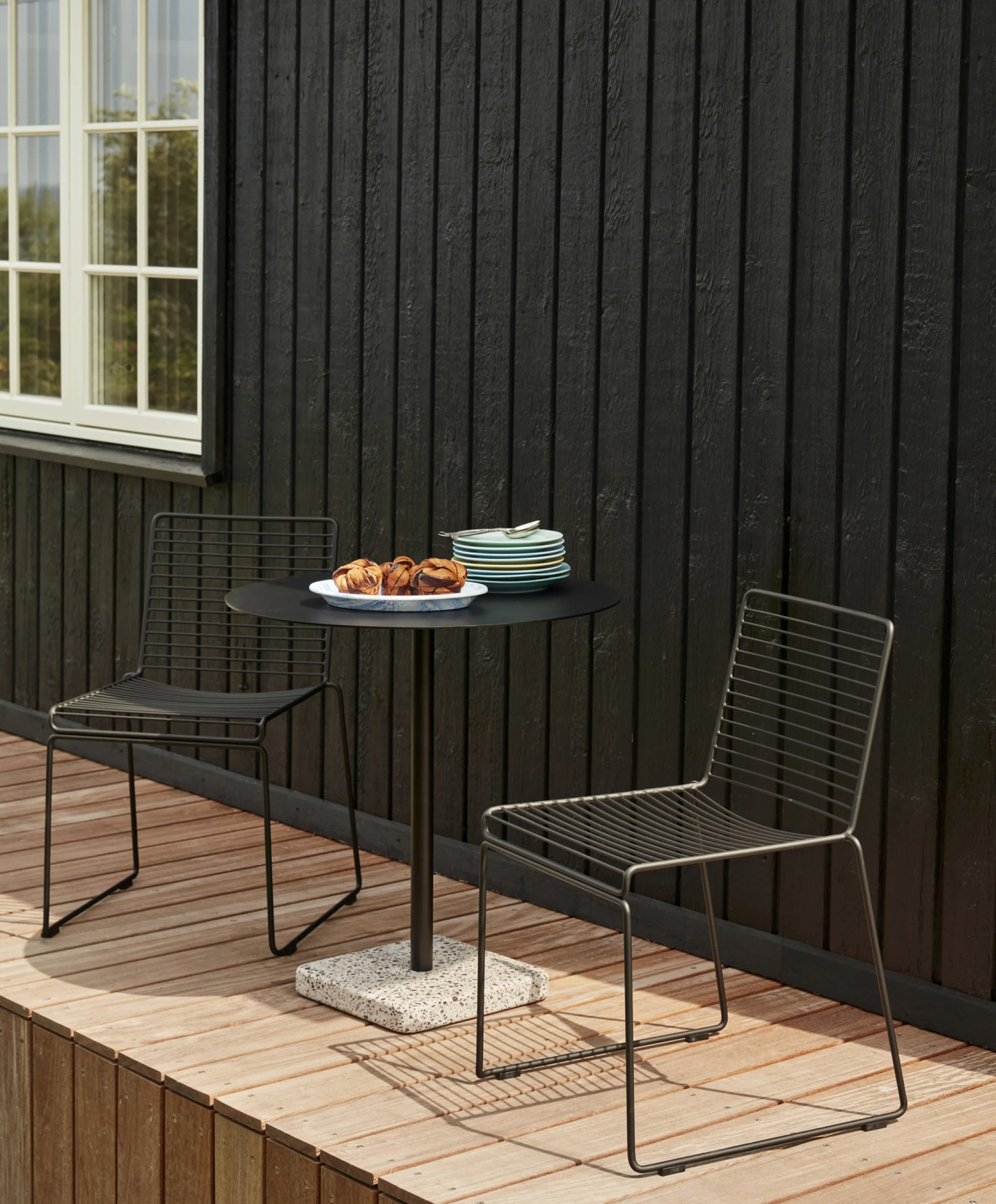 Hee Dining Chair Black