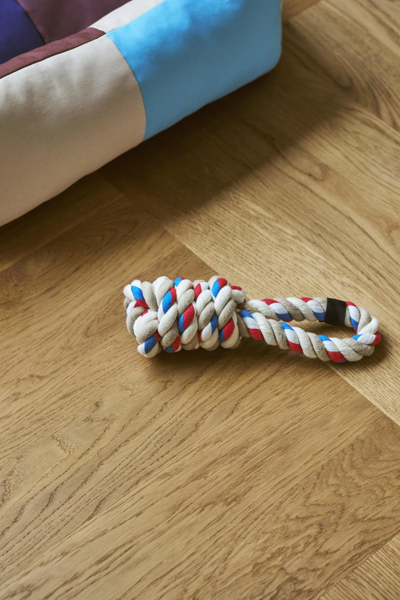 HAY Dogs Rope Toy Red, turquoise, off-white