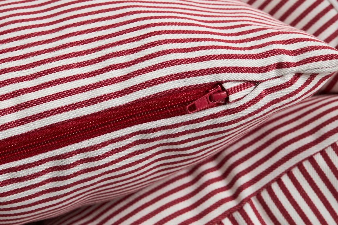 HAY Dogs Bed Zip Medium Red and white stripe