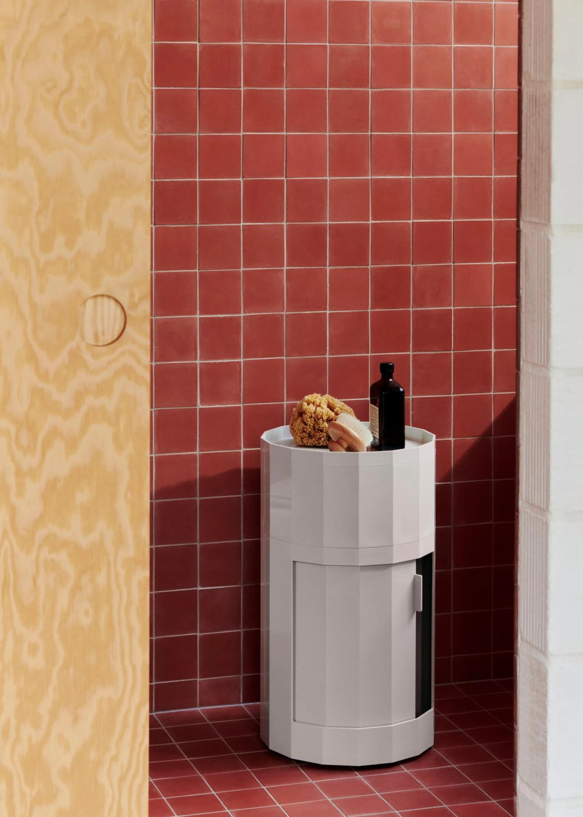 Facet Cabinet incl. feet and castors High Misty grey