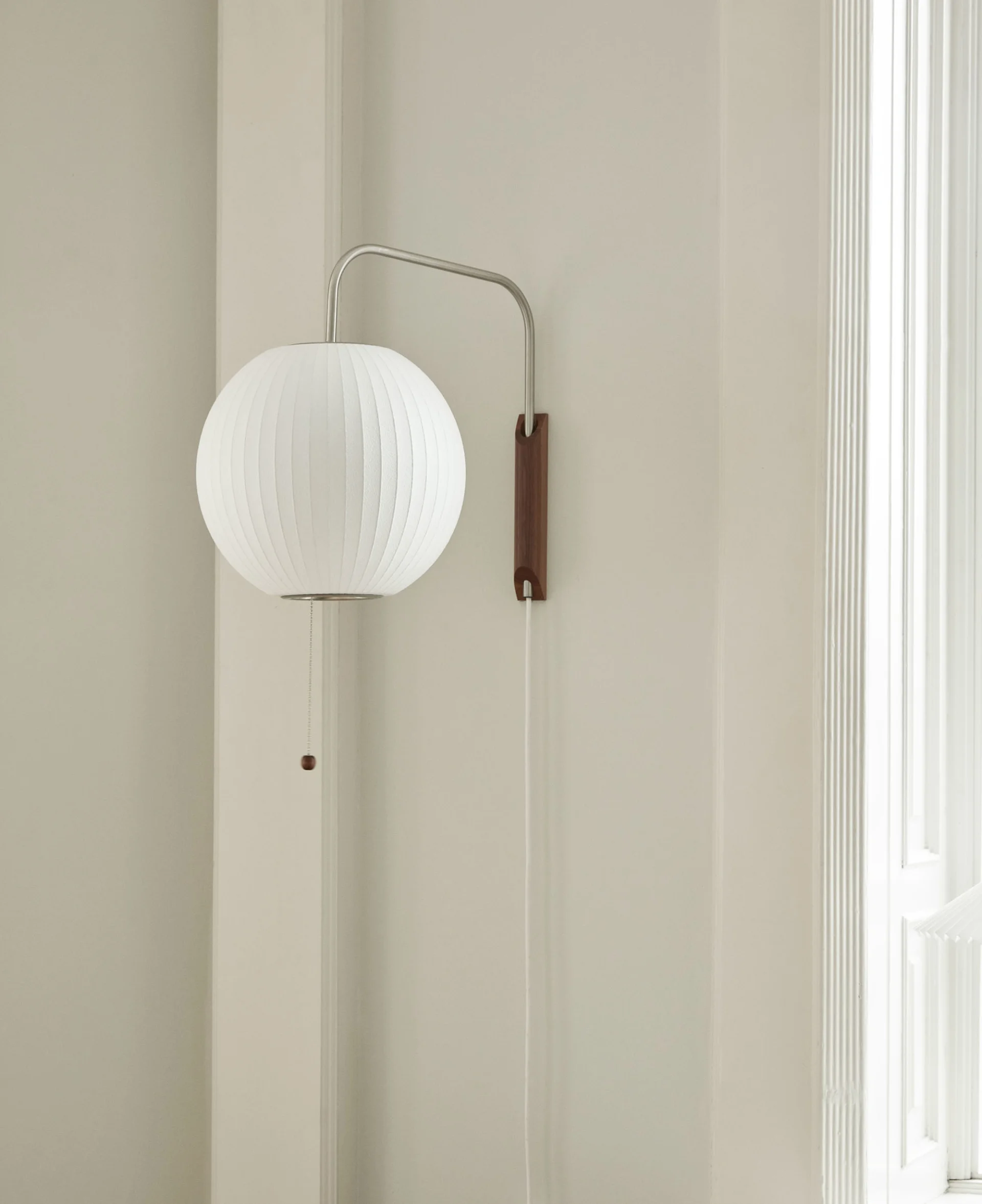 Nelson Ball Wall Sconce Cabled S Off-white 