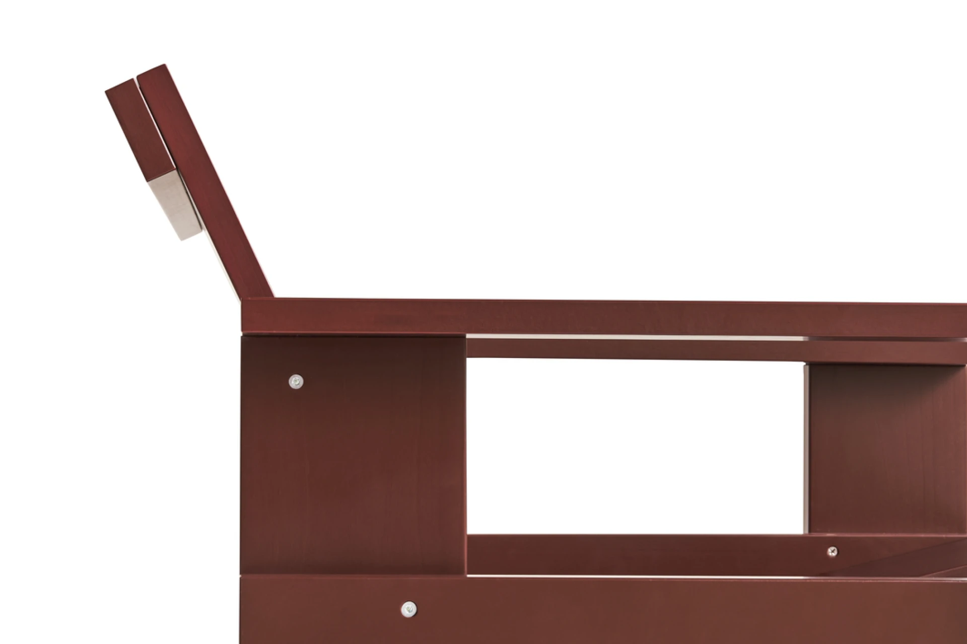 Crate Lounge Chair Iron red