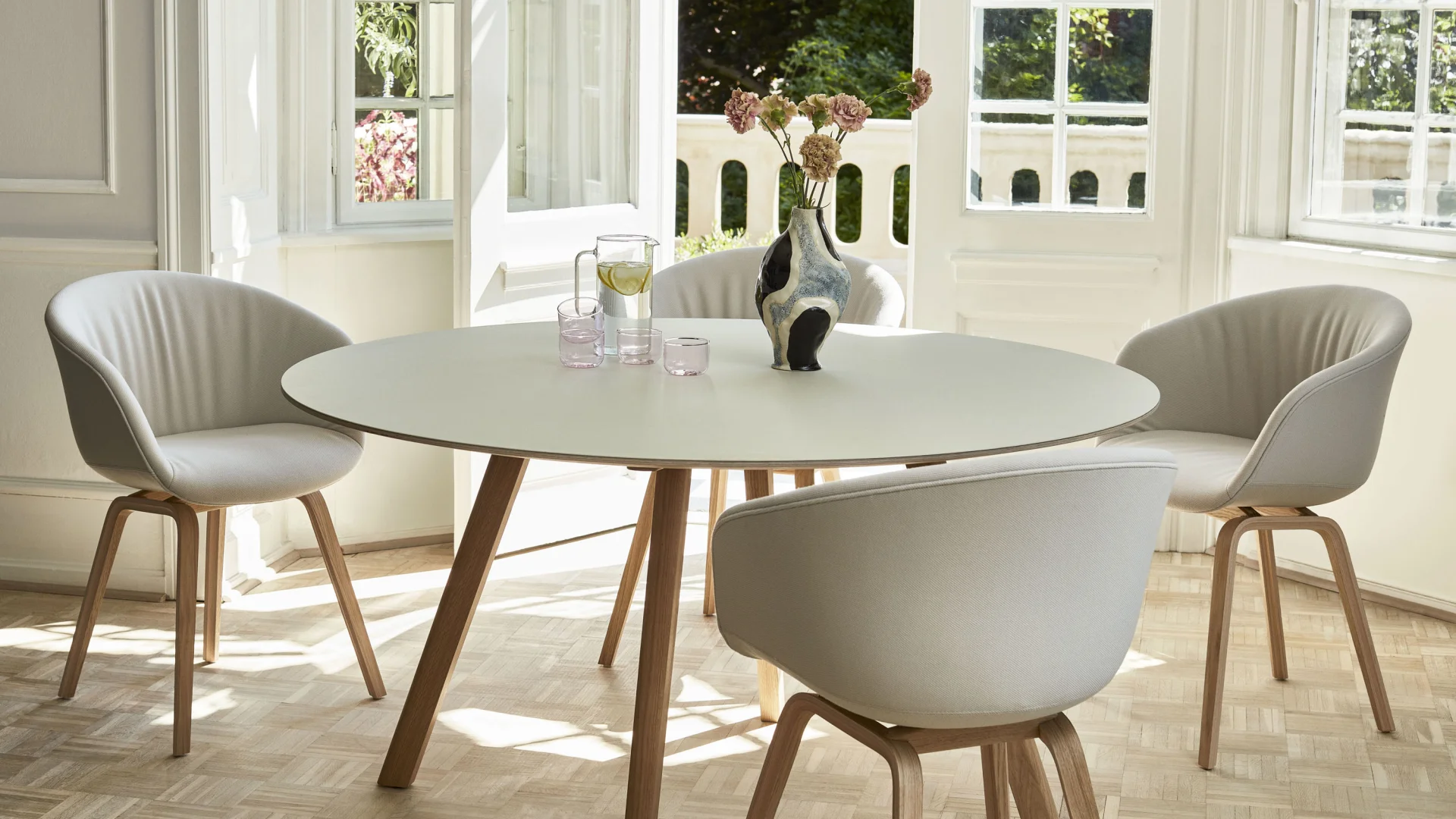 Jessica Hans Vase Glossy cow