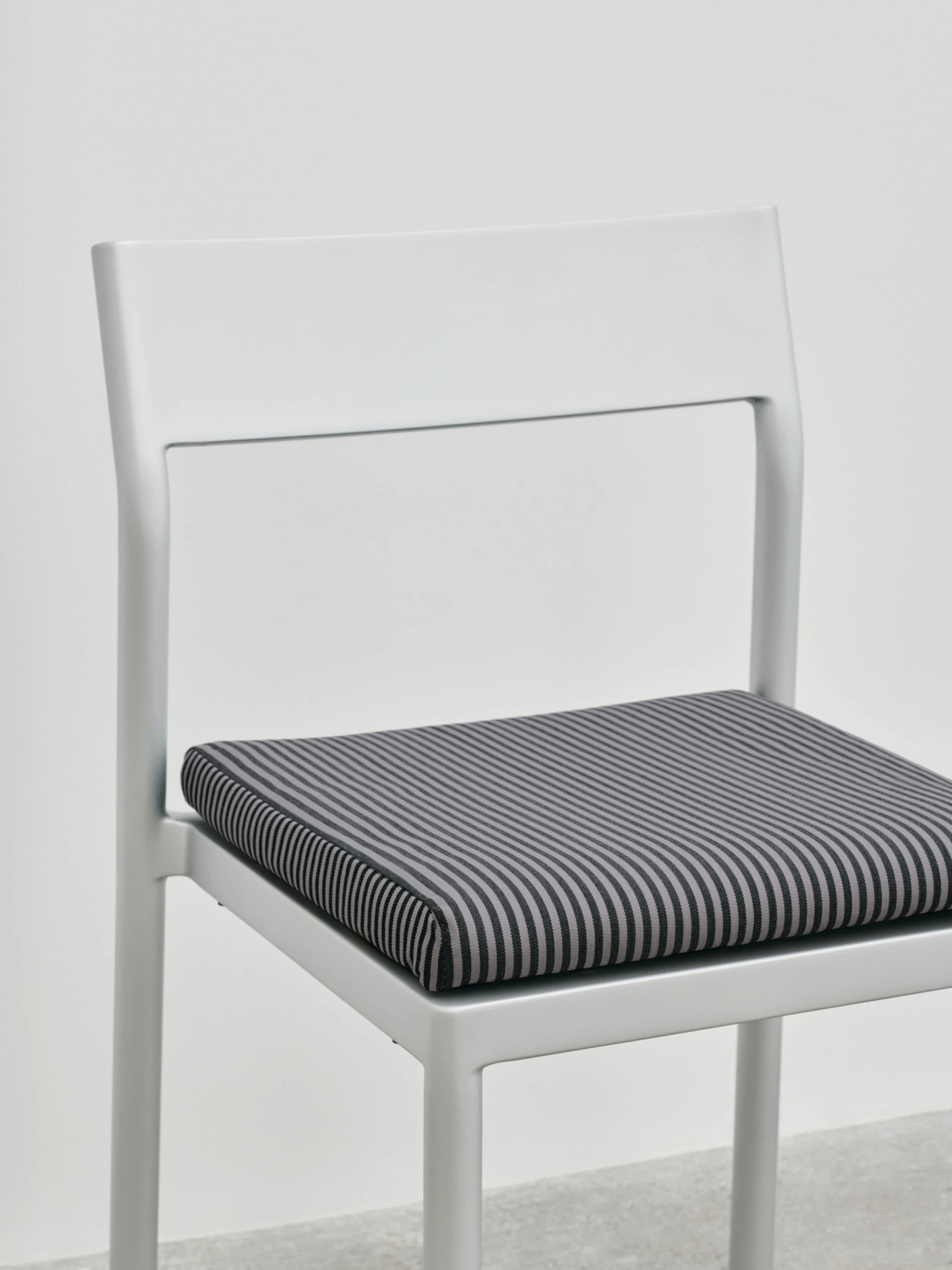 Type Cushion Grey Black Stripe