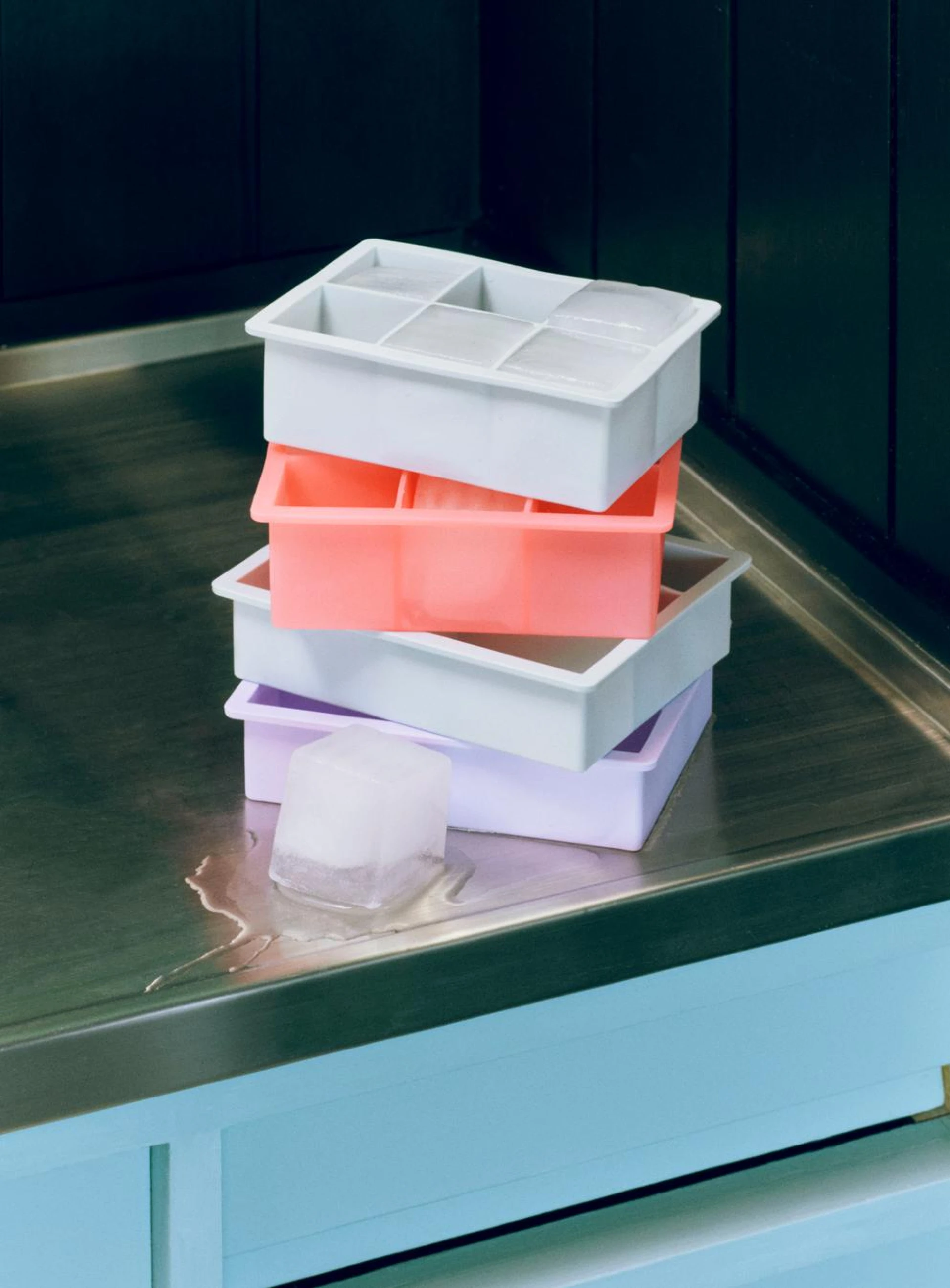 Ice Cube Tray 6 Stick Cubes XX-Large Lilac