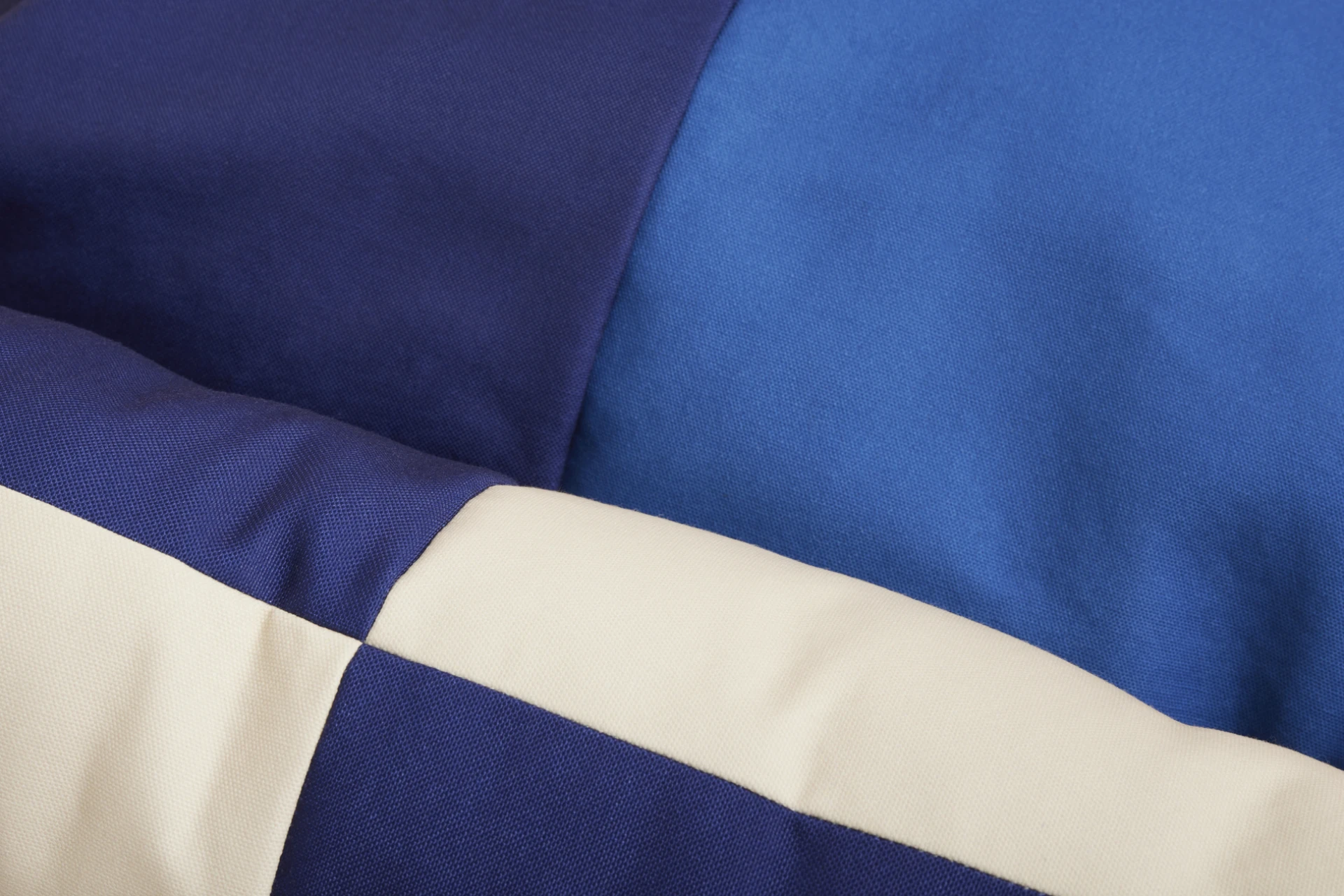 HAY Dogs Bed Zip Medium Red, blue