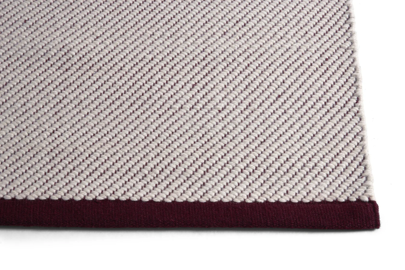 Bias Rug Tint 140 x 200 Cherry tint