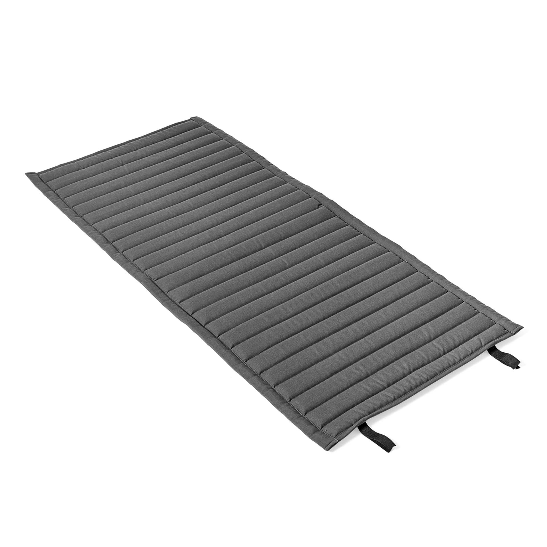 Palissade Lounge Chair Low Quilted Cushion