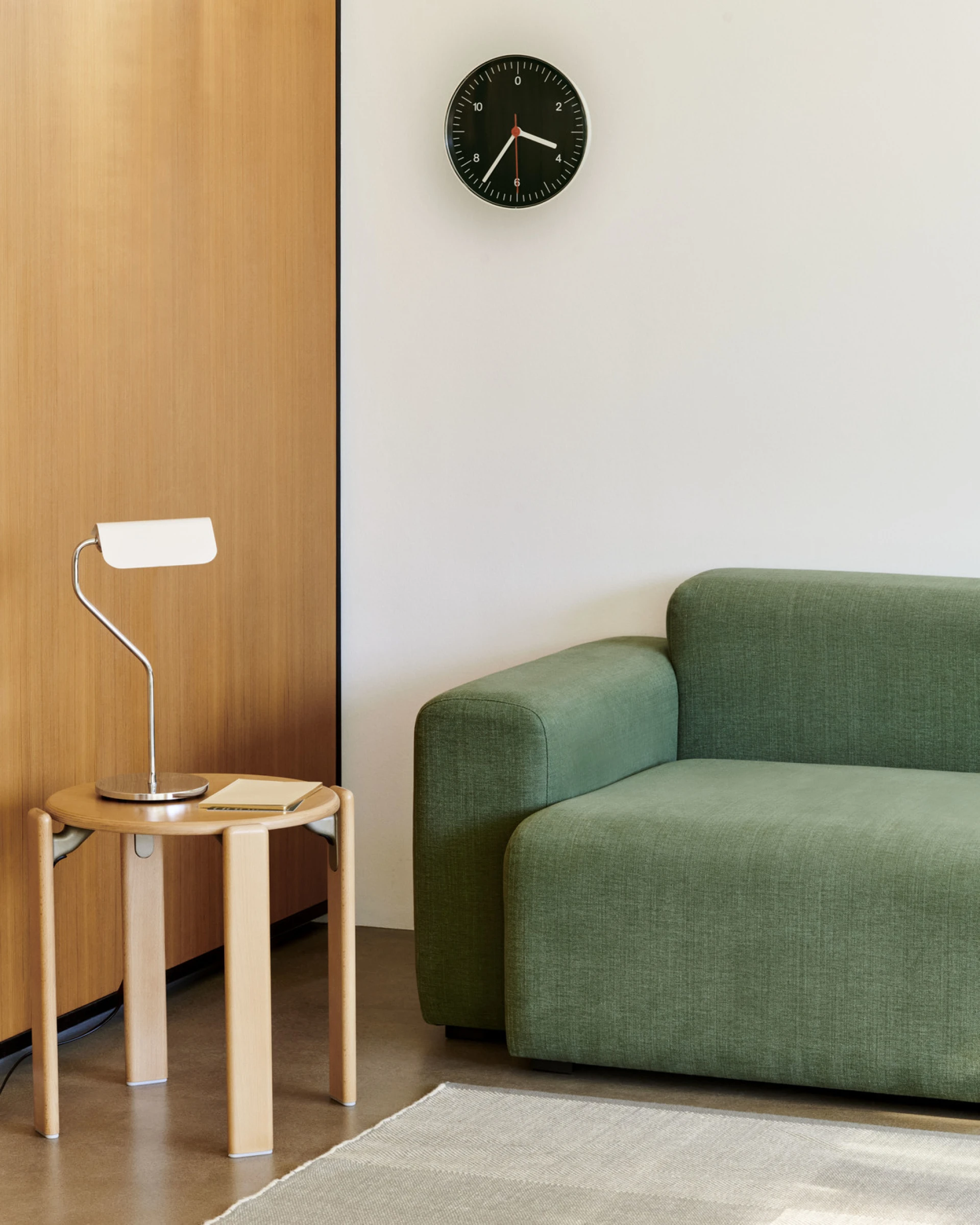 Apex Table Lamp Oyster white