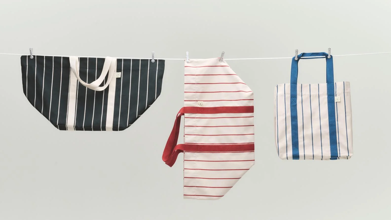 Outdoor Market Picnic Bag Medium Black beige stripe