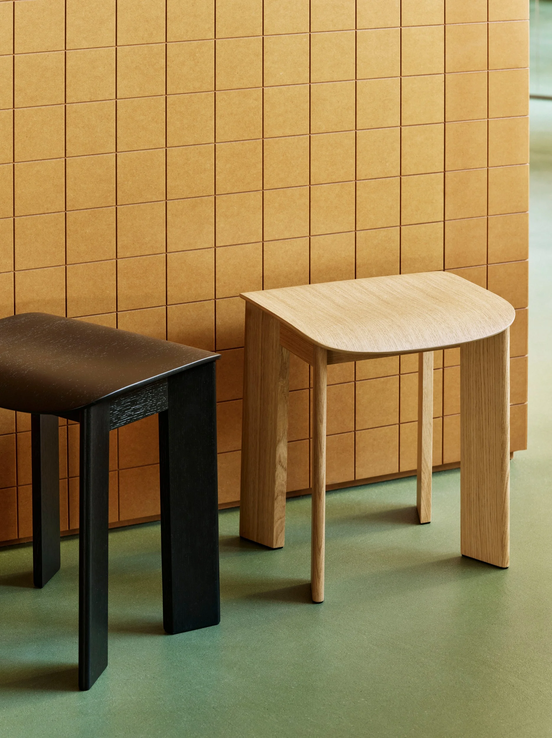 Chisel 10 Stool