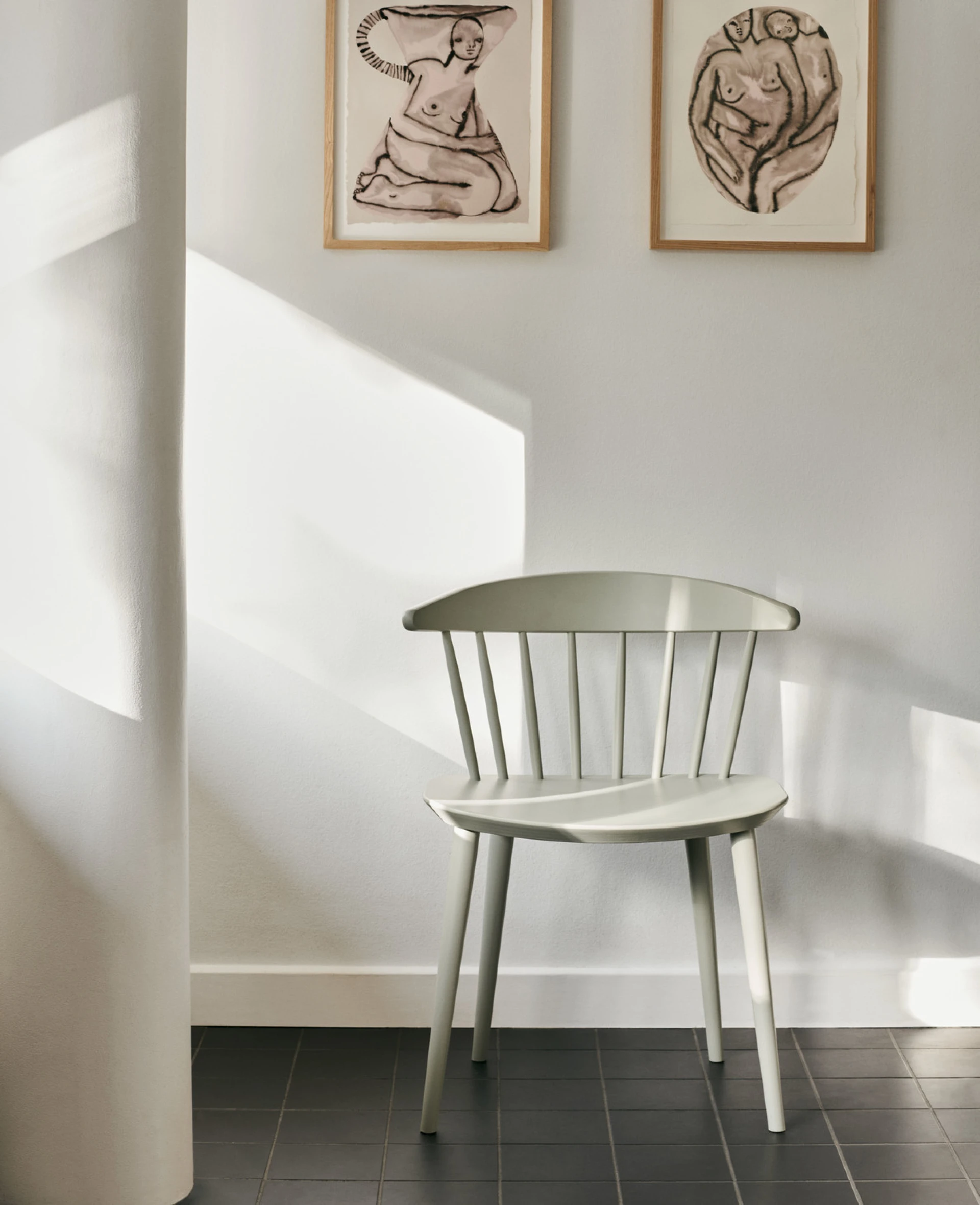 J104 Chair Water-based lacquered oak