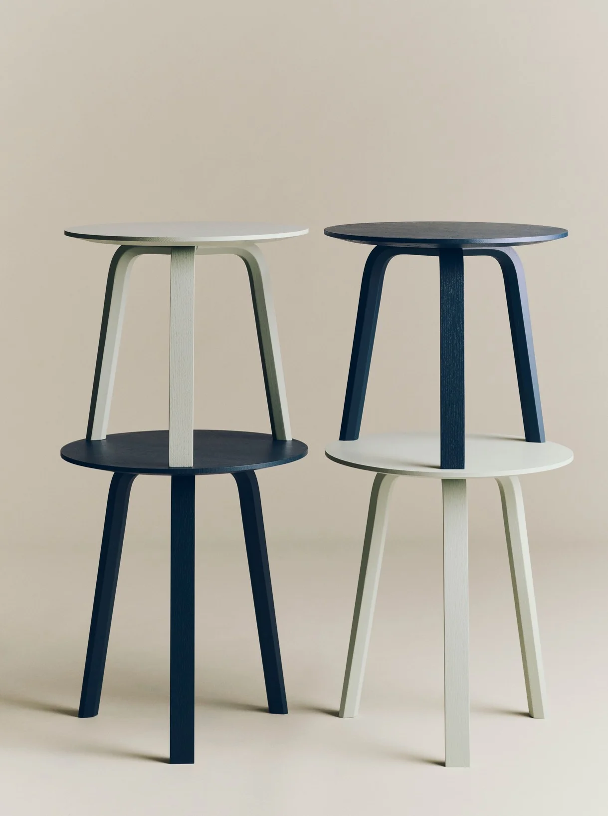 Bella Coffee Table D45 x H39 Eucalyptus water-based lacquered solid oak