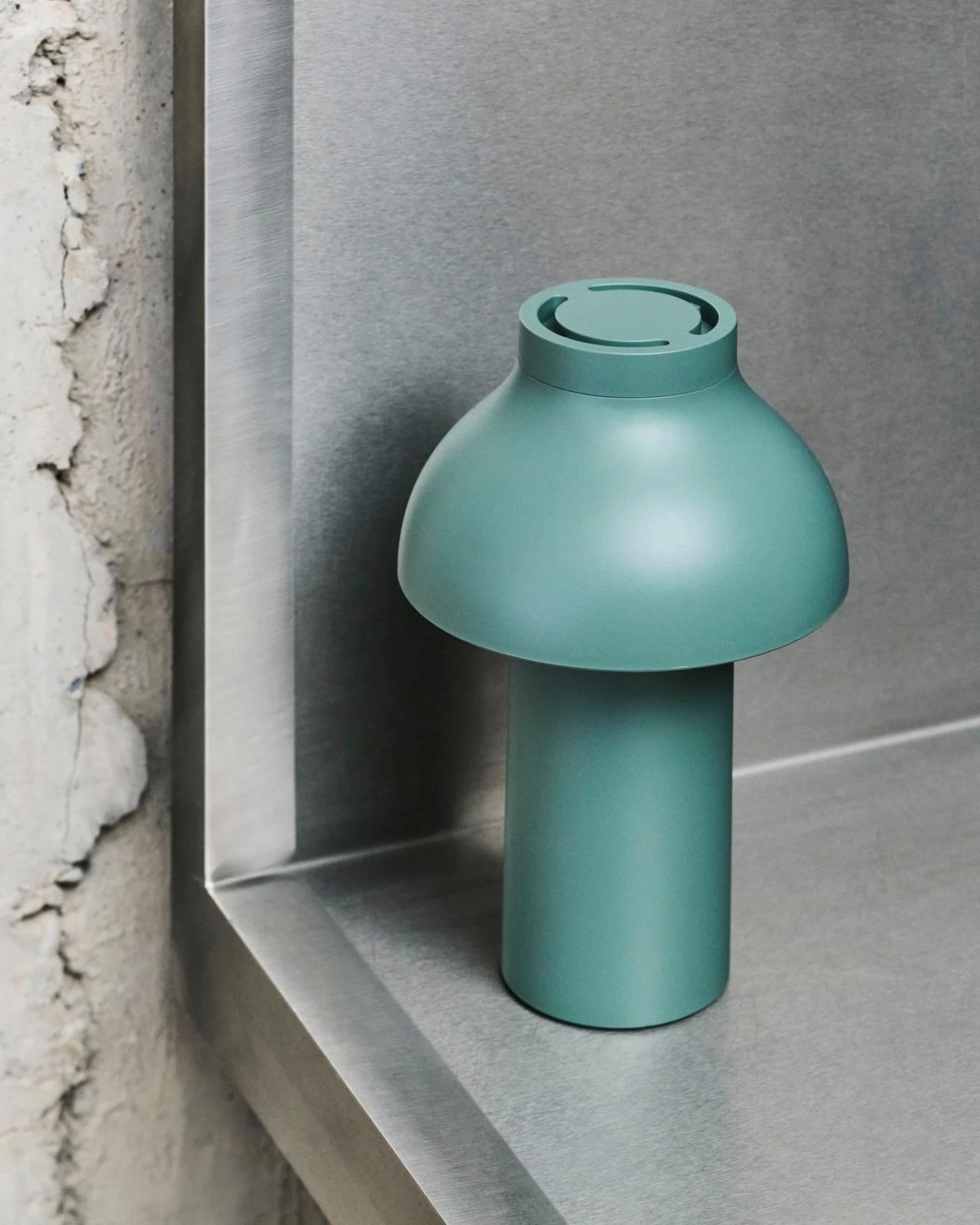 PC Portable Lamp No 2 Fall green