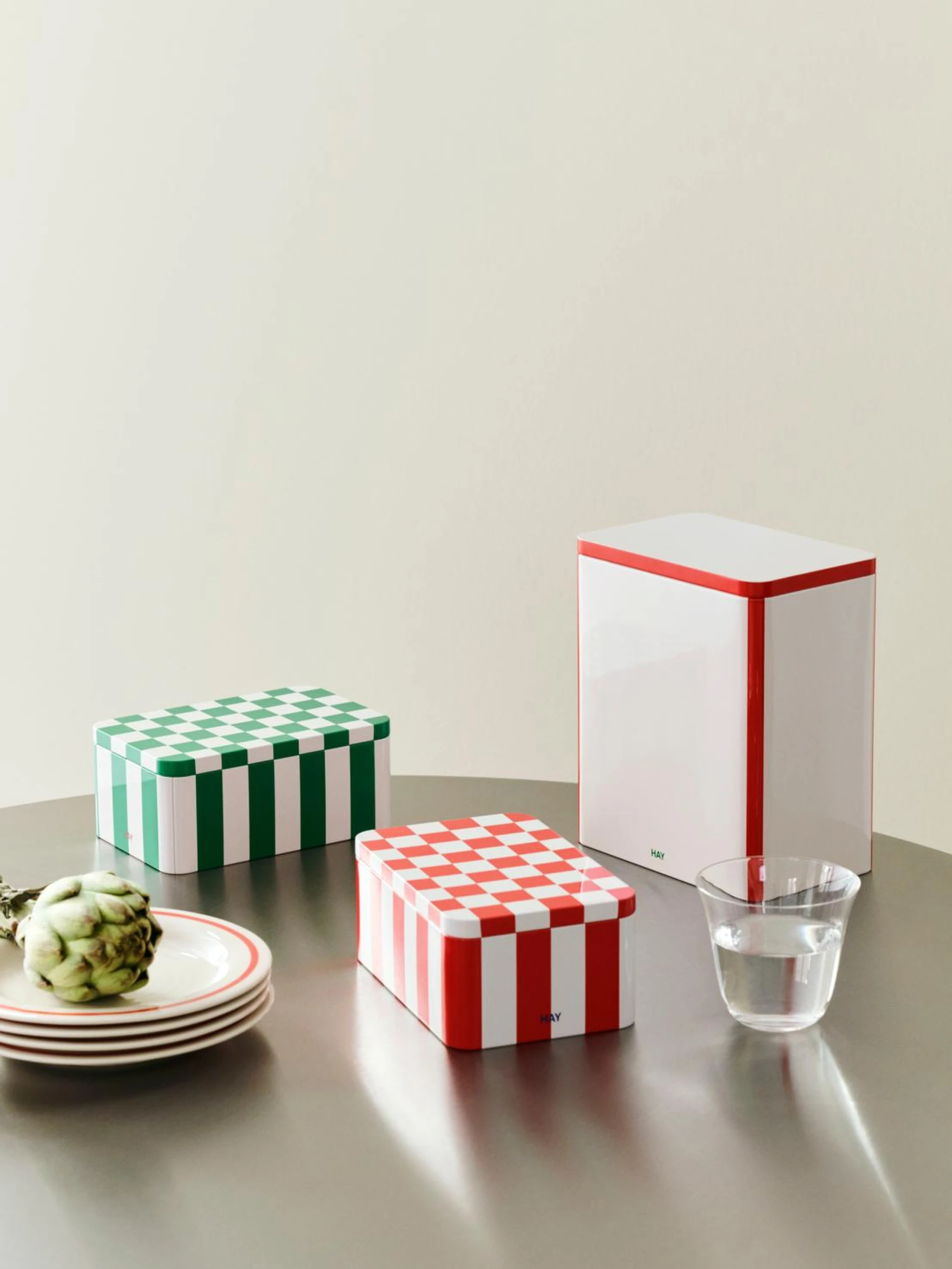 Tin Container Small Red and off-white