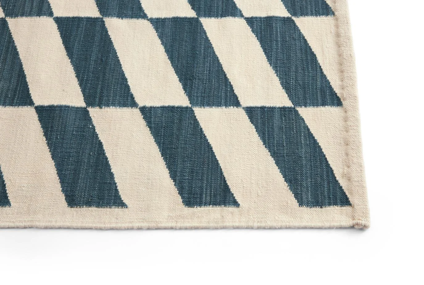 Shift Kelim Rug Blue 140 x 200