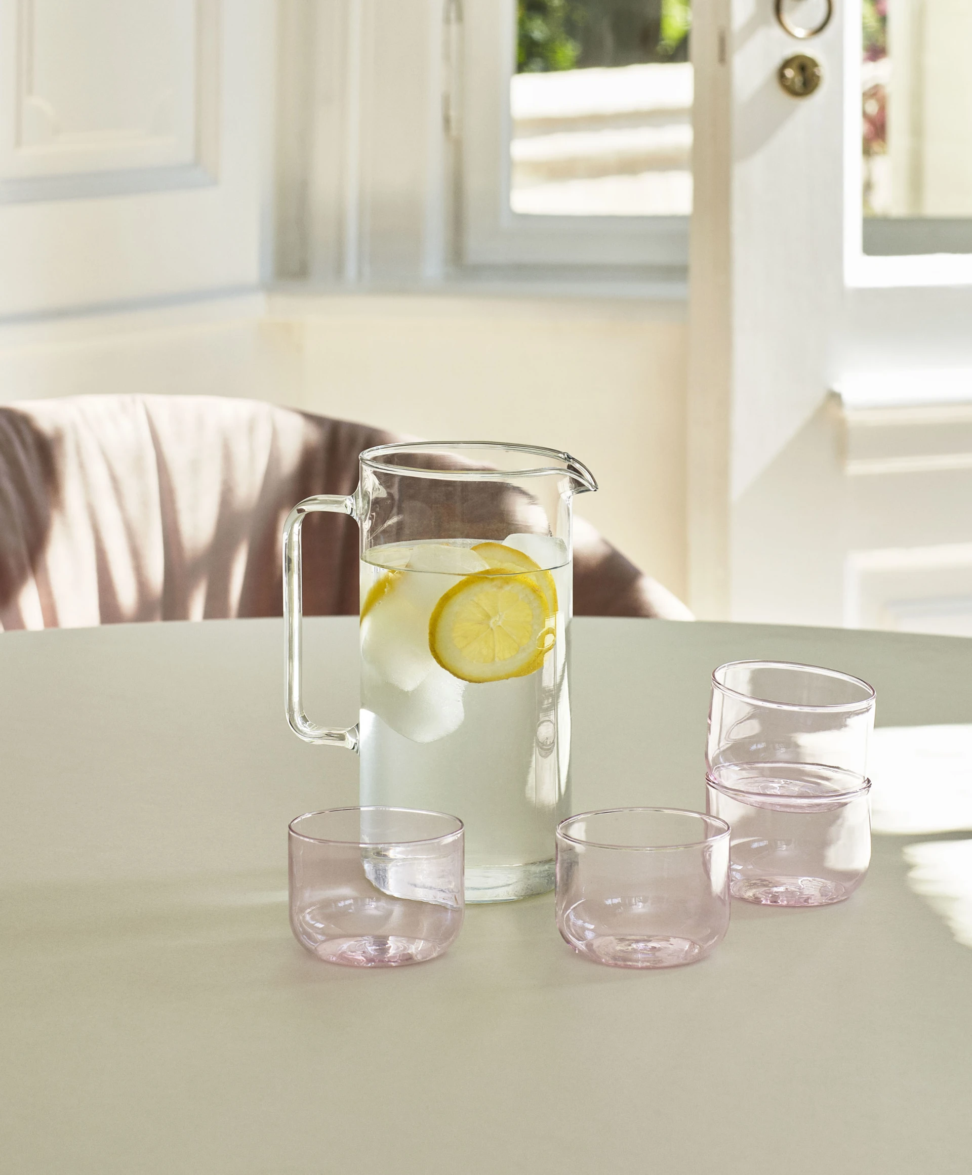 Glass Jug L Clear