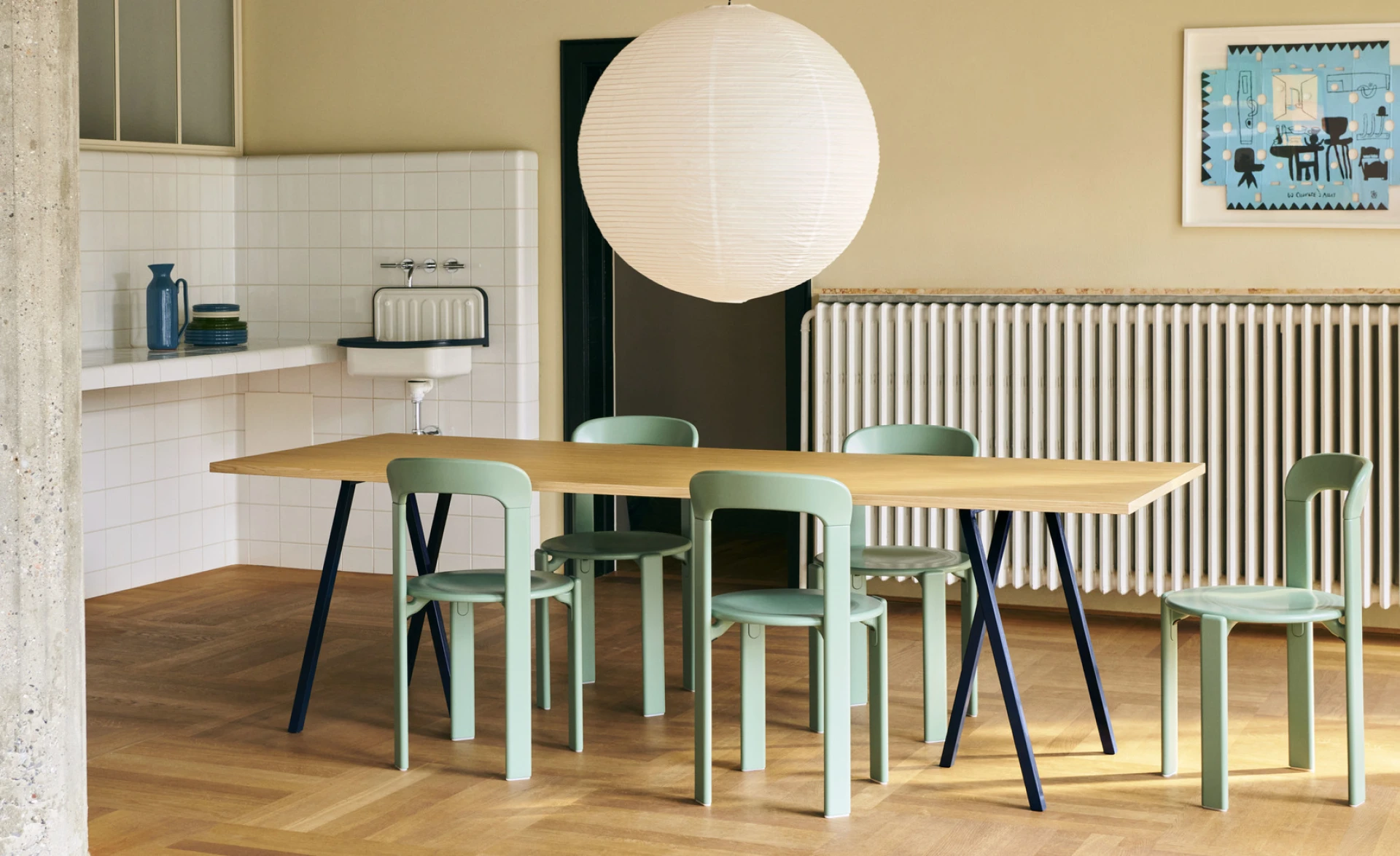 Loop Stand Table
