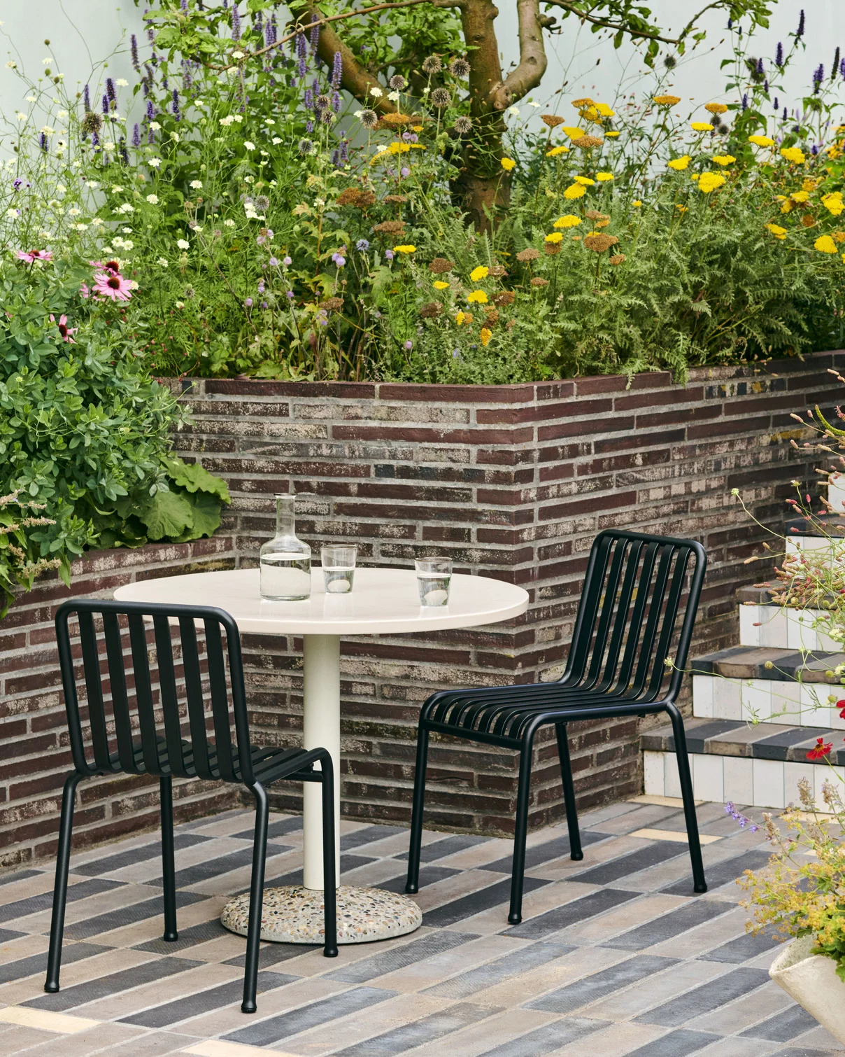 Ceramic Table Ø90 x H74 Warm white