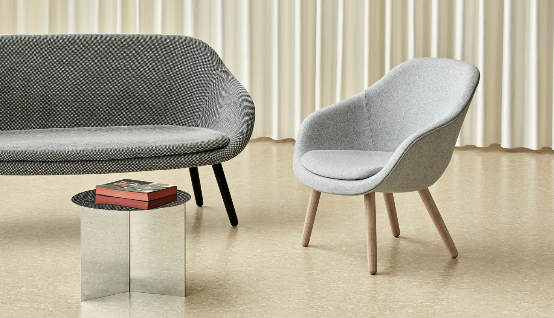 Slit Table Round Mirror