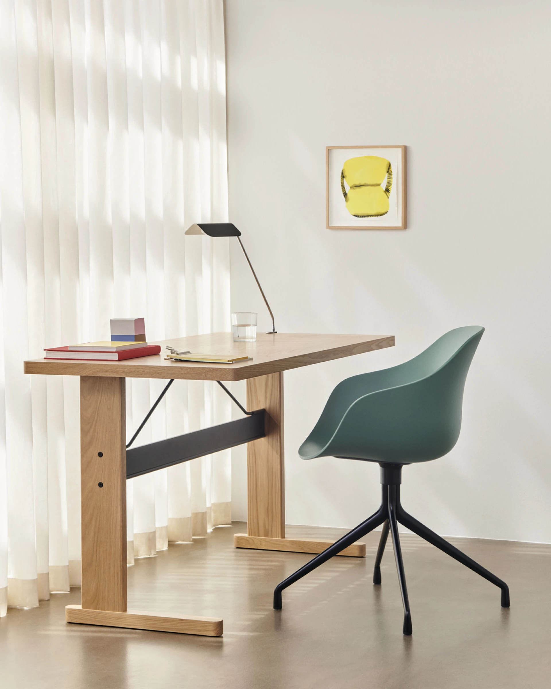 Apex Desk Clip Lamp Emerald green