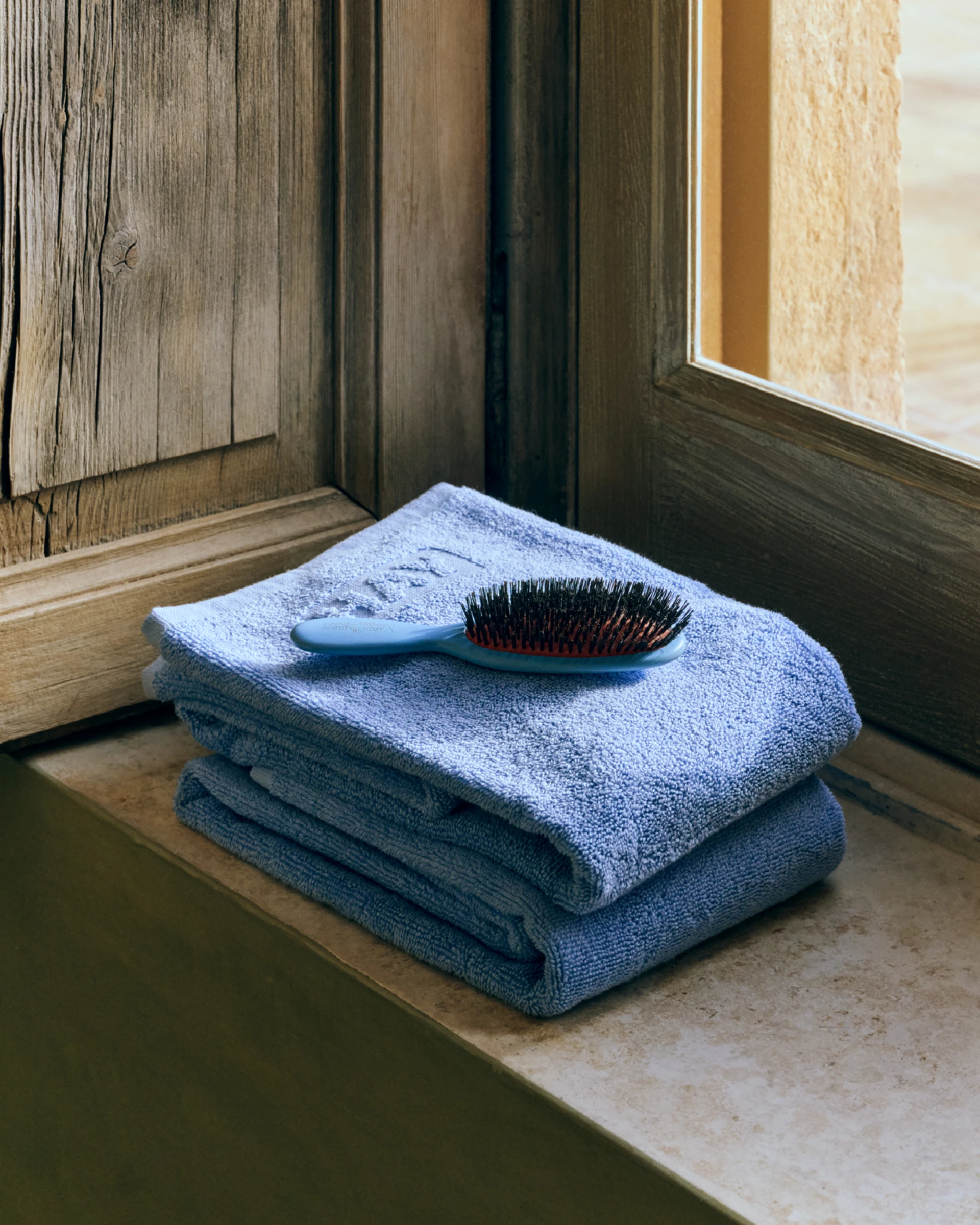 Mono Hand Towel Sky blue