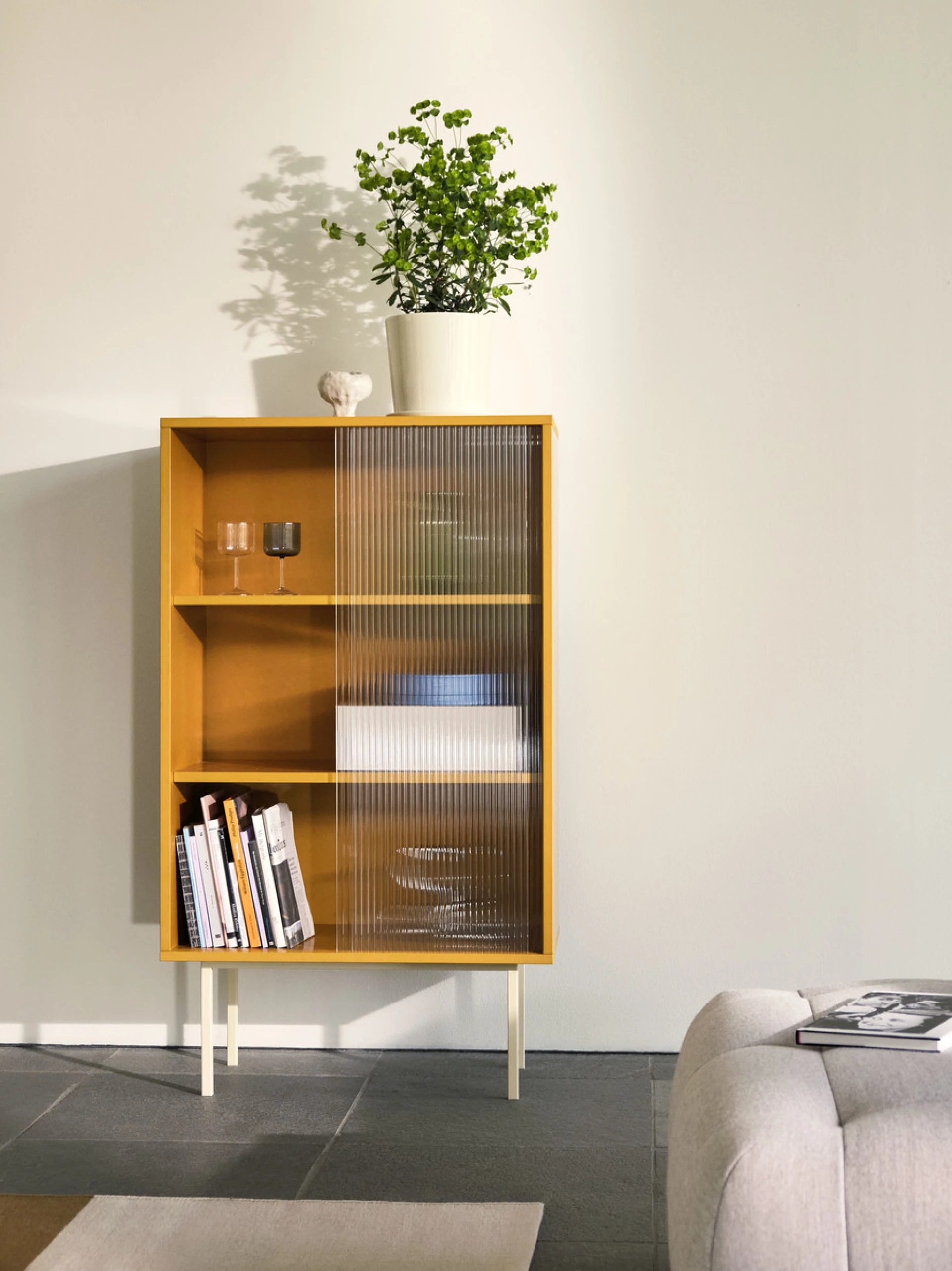 Colour Cabinet Tall Yellow w. Glass doors