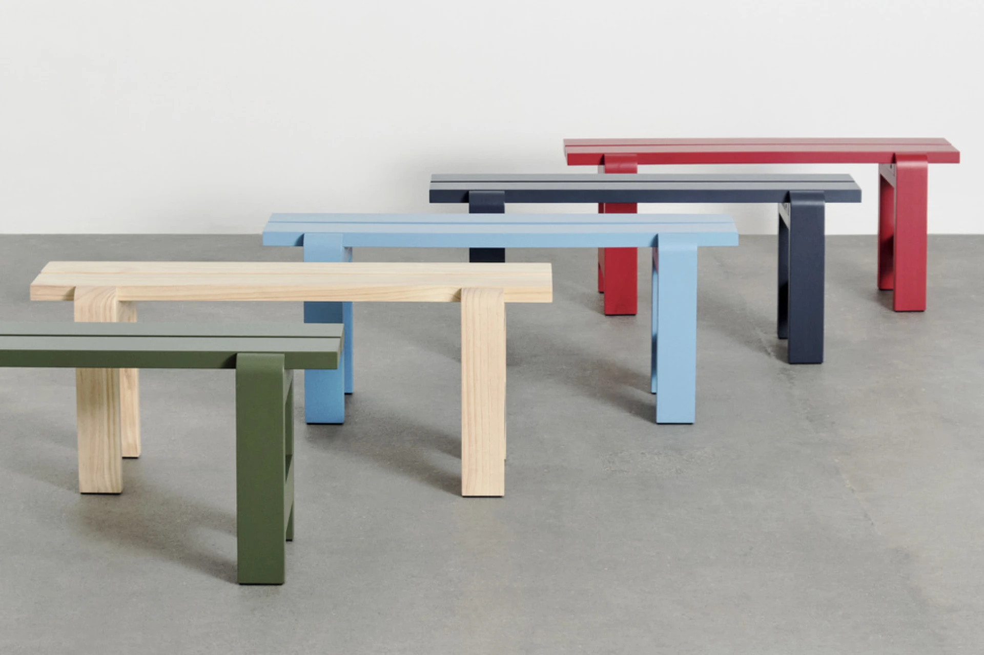 Weekday Bench L111 Wine red