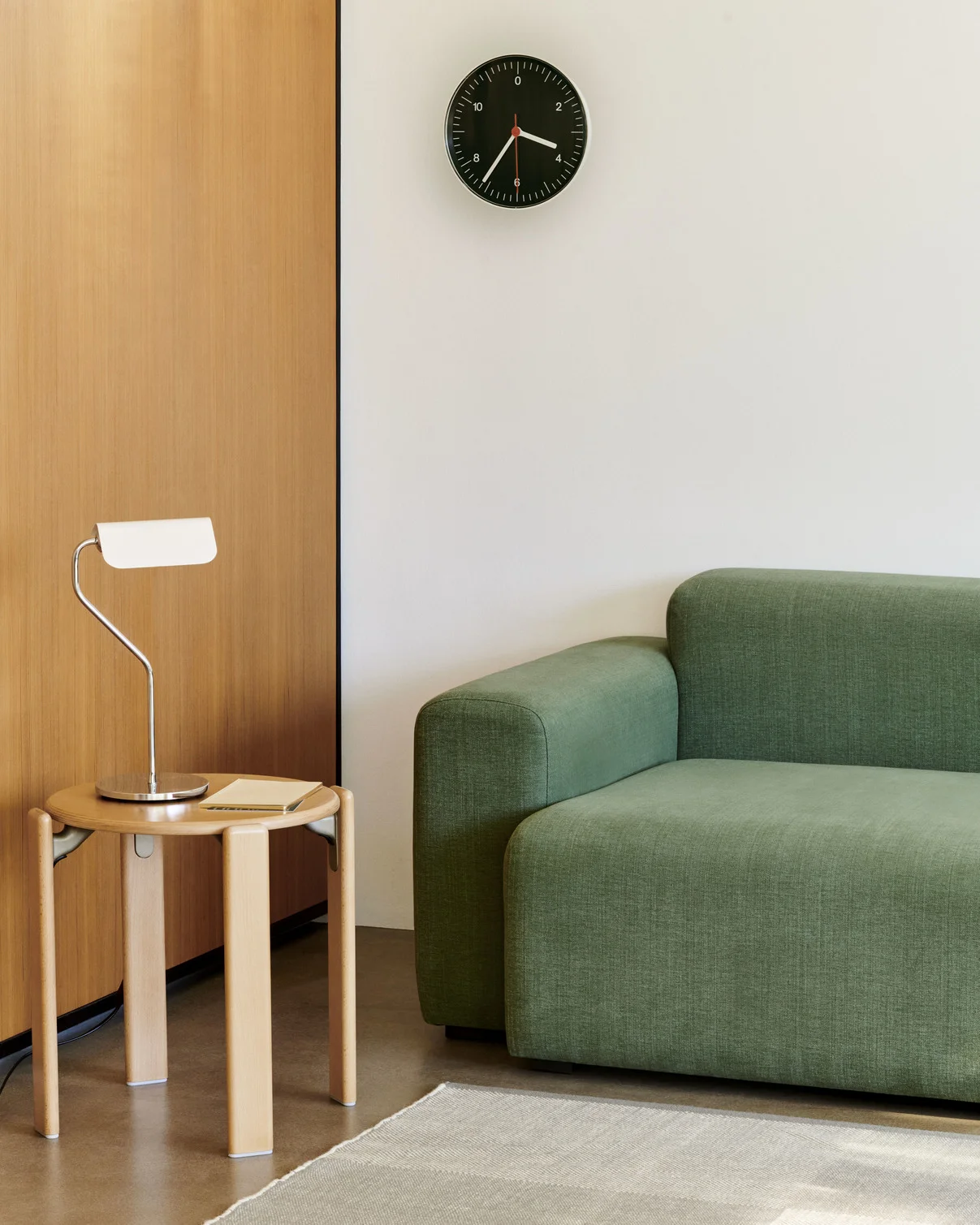 Apex Table Lamp Oyster white