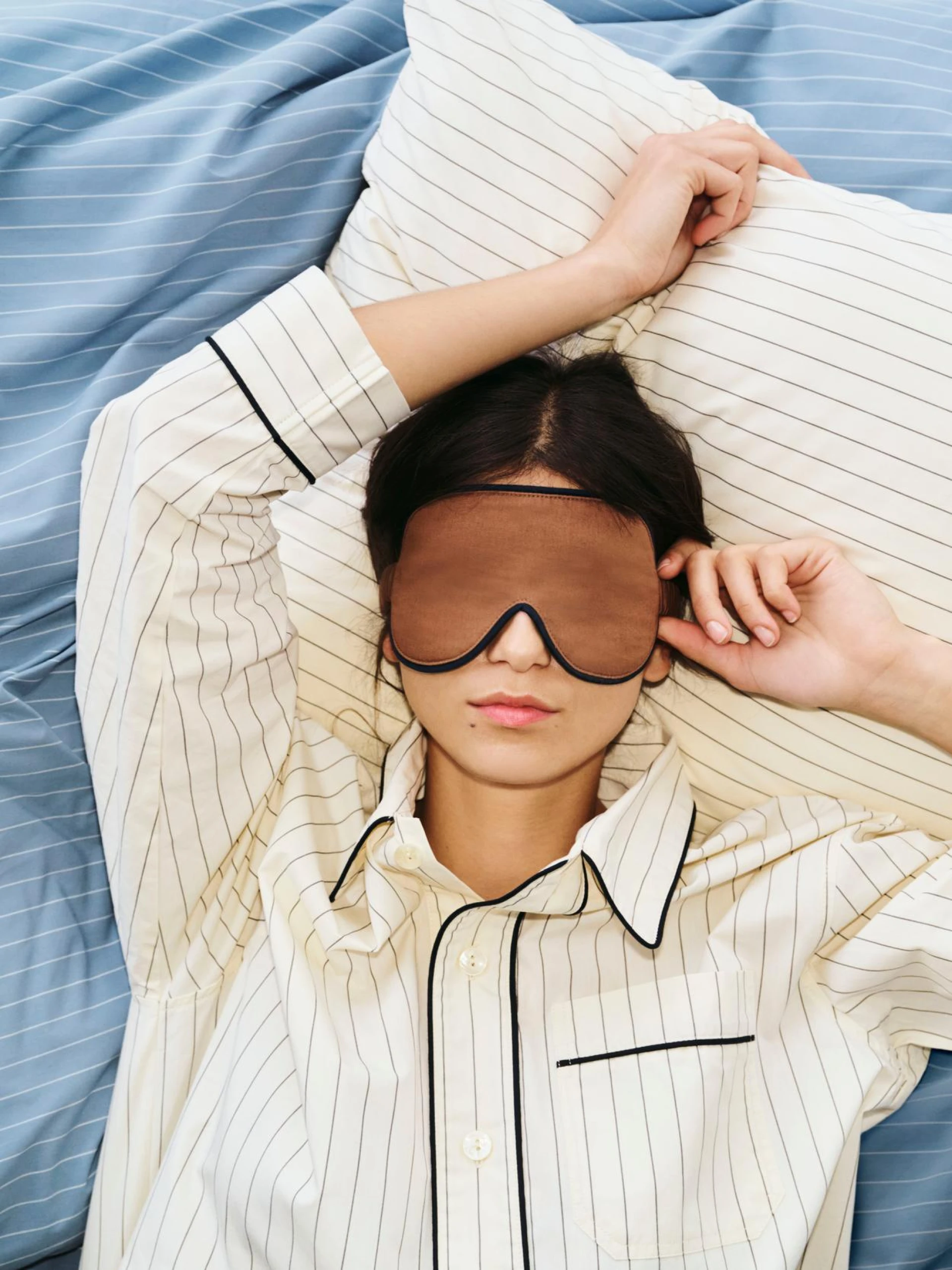 Outline Sleep Mask Milk chocolate