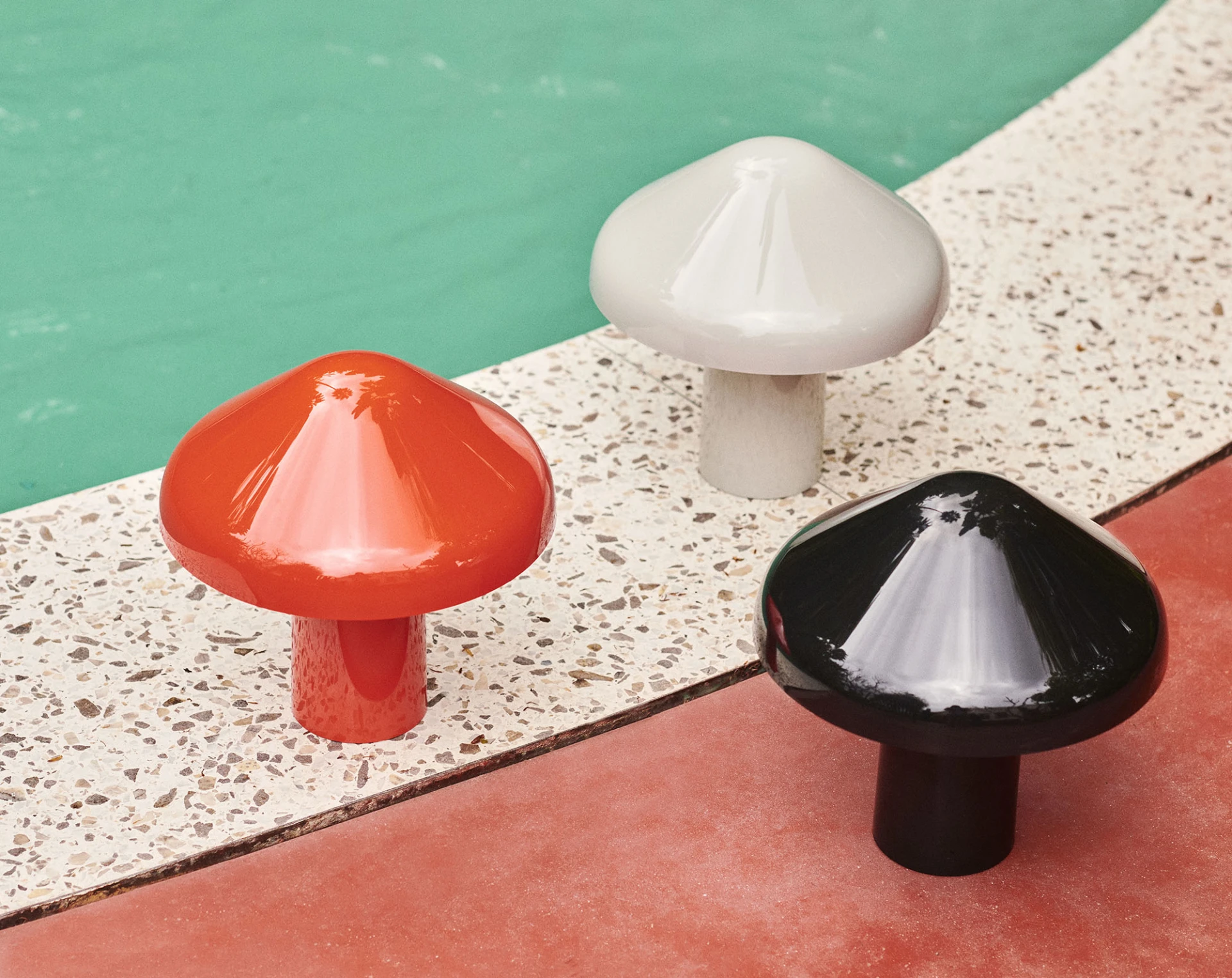 Pao Portable Lamp Soft black