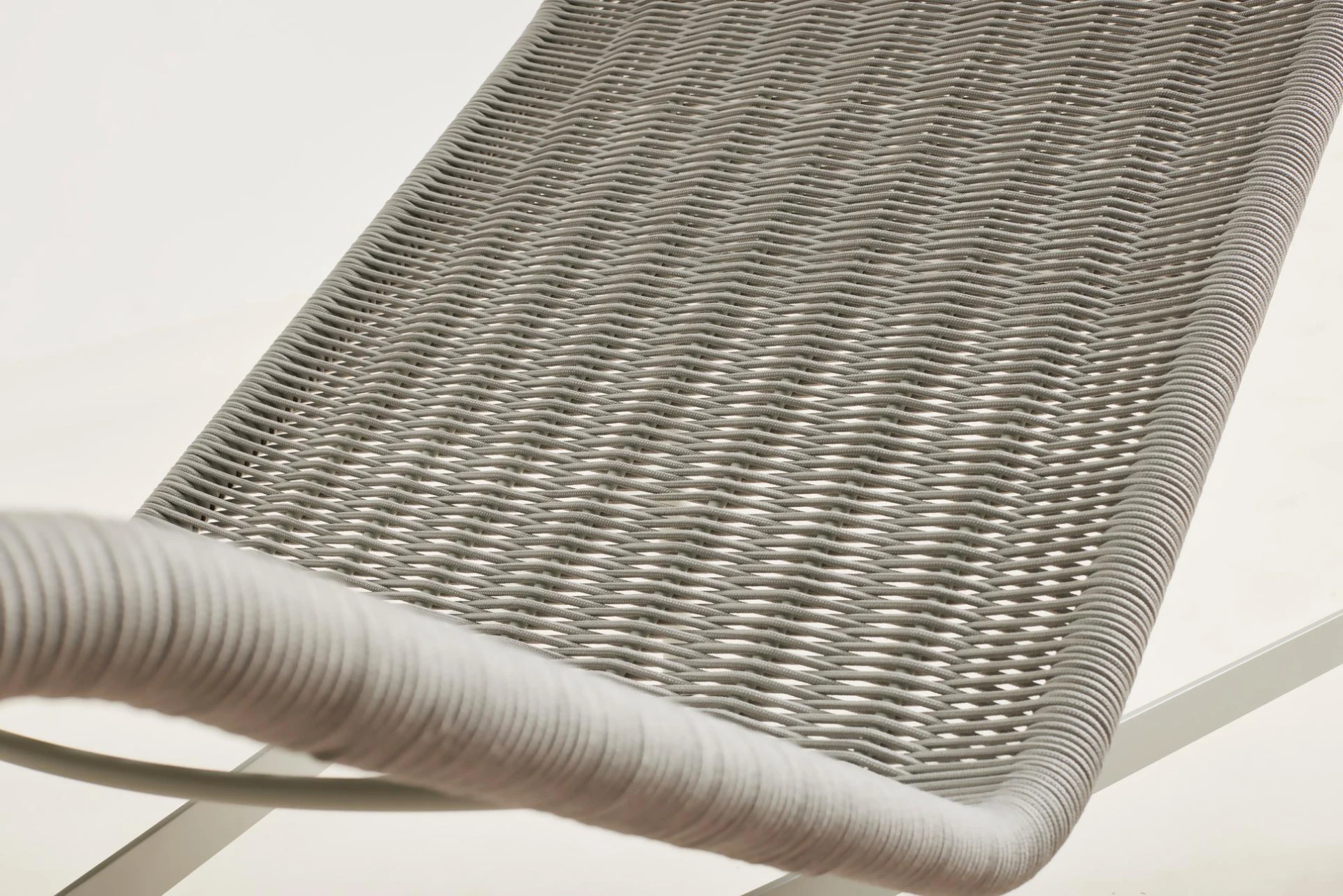 Palissade Cord Chaise Longue