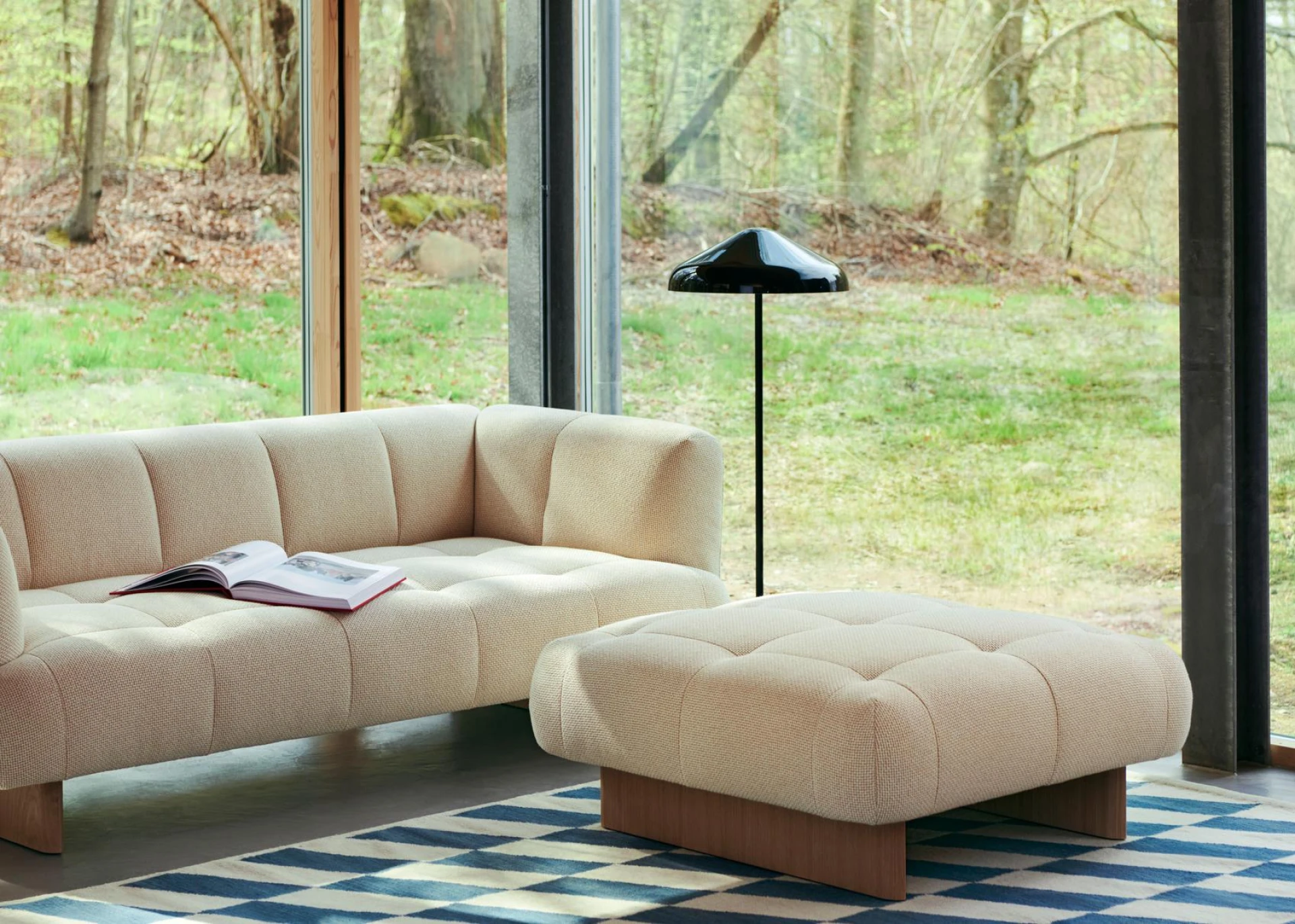Quilton Lift 2 Seater