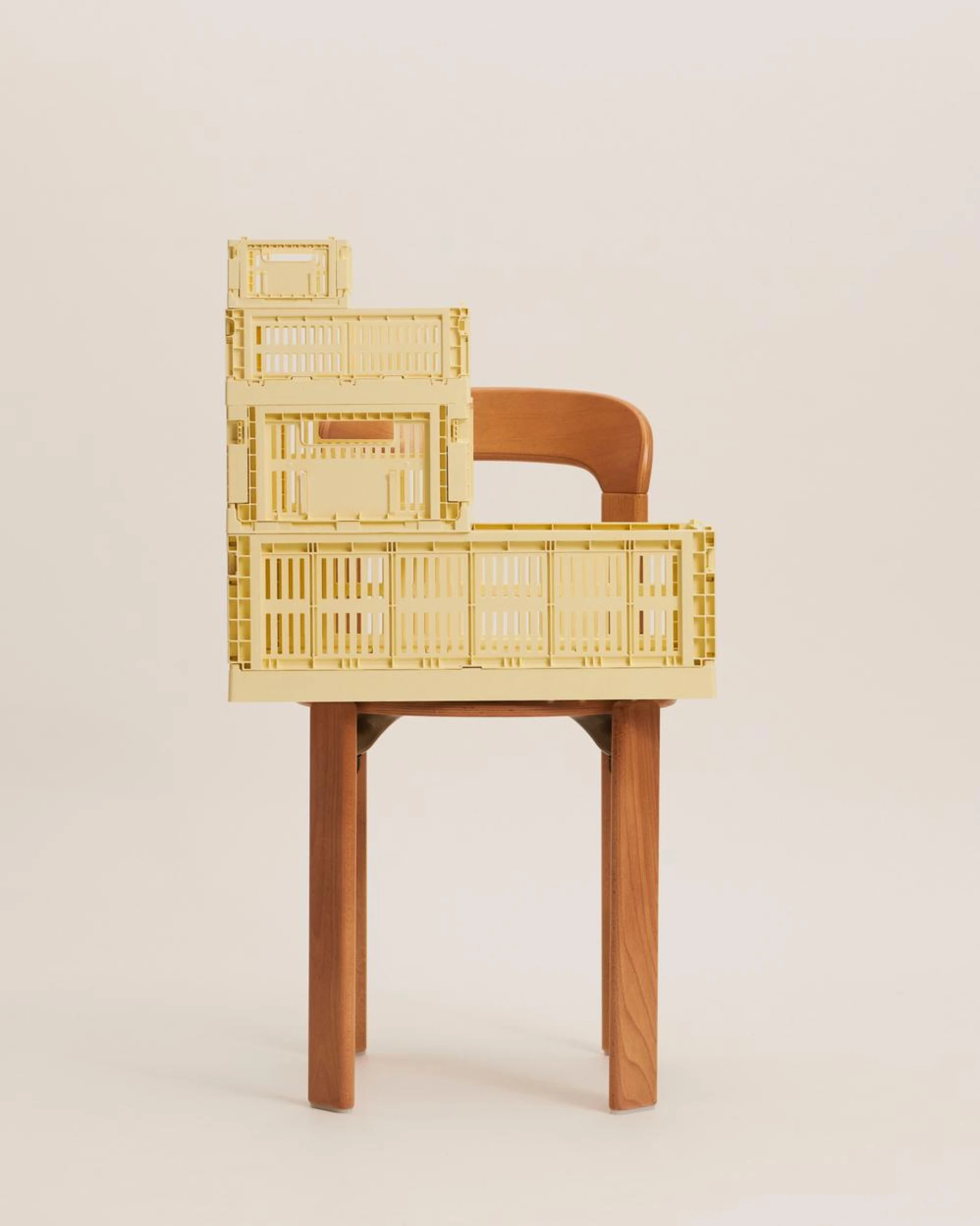 HAY Colour Crate Medium Light yellow