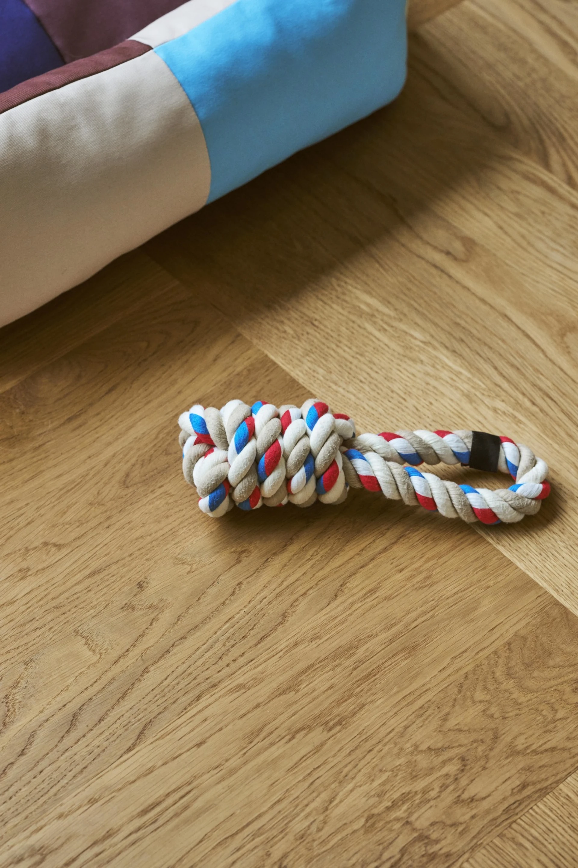HAY Dogs Rope Toy Red, turquoise, off-white