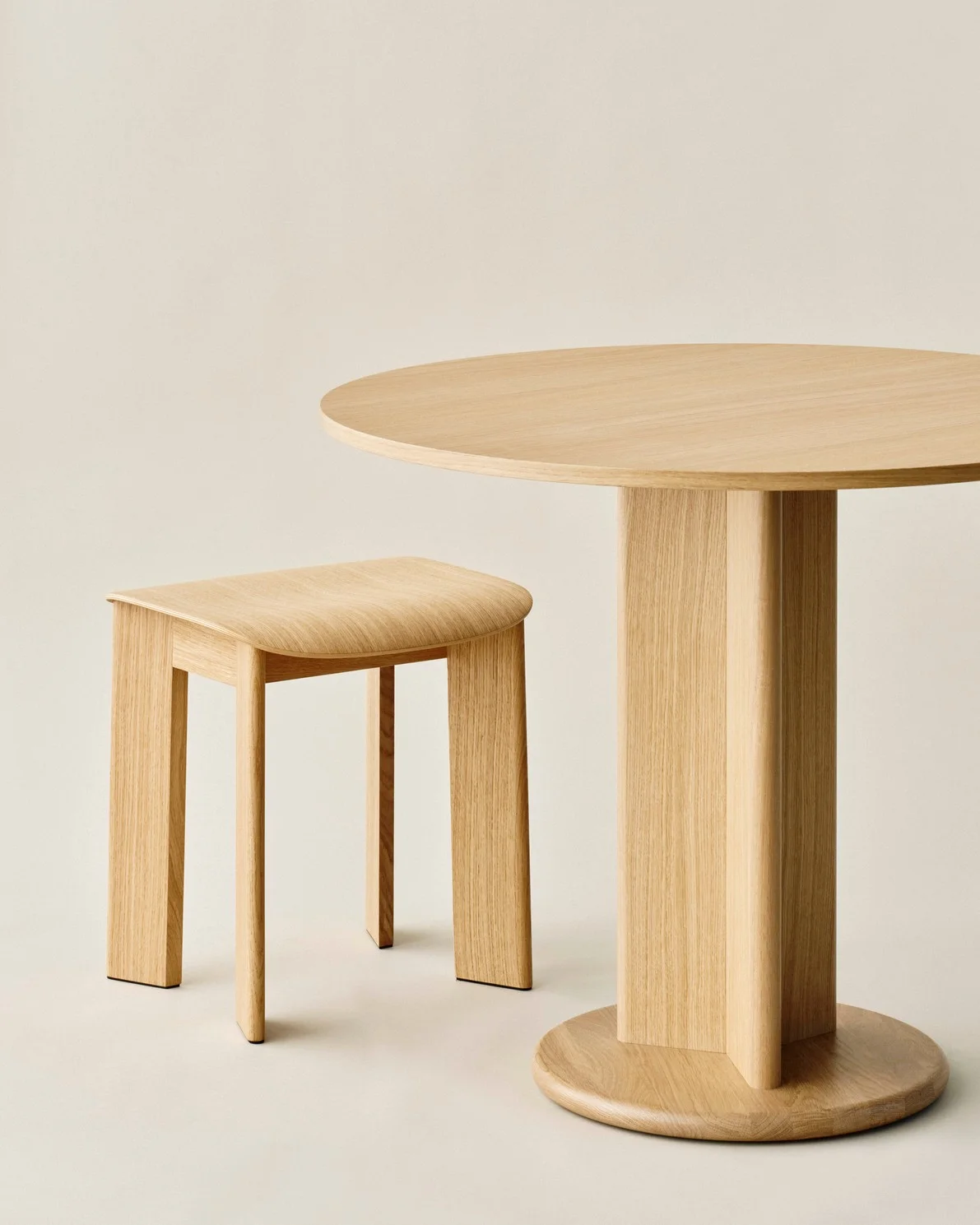 Chisel 10 Stool