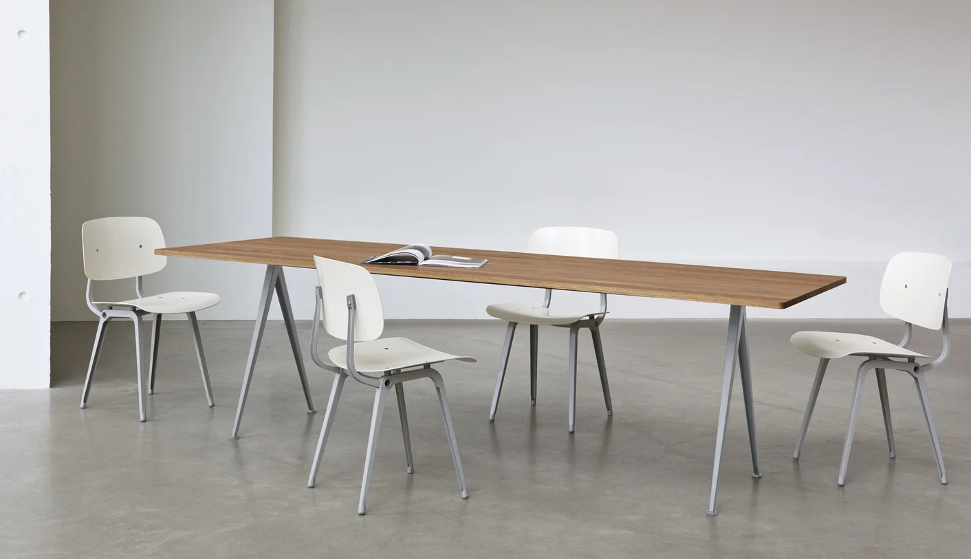 Pyramid Table 02